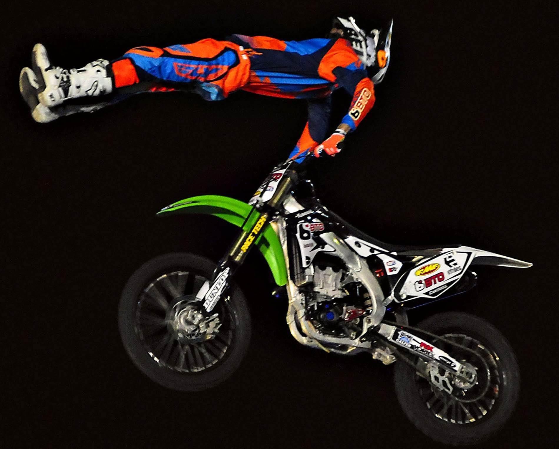 HD Freestyle Dirtbike Motocross Moto Bike Extreme Motorbike Dirt