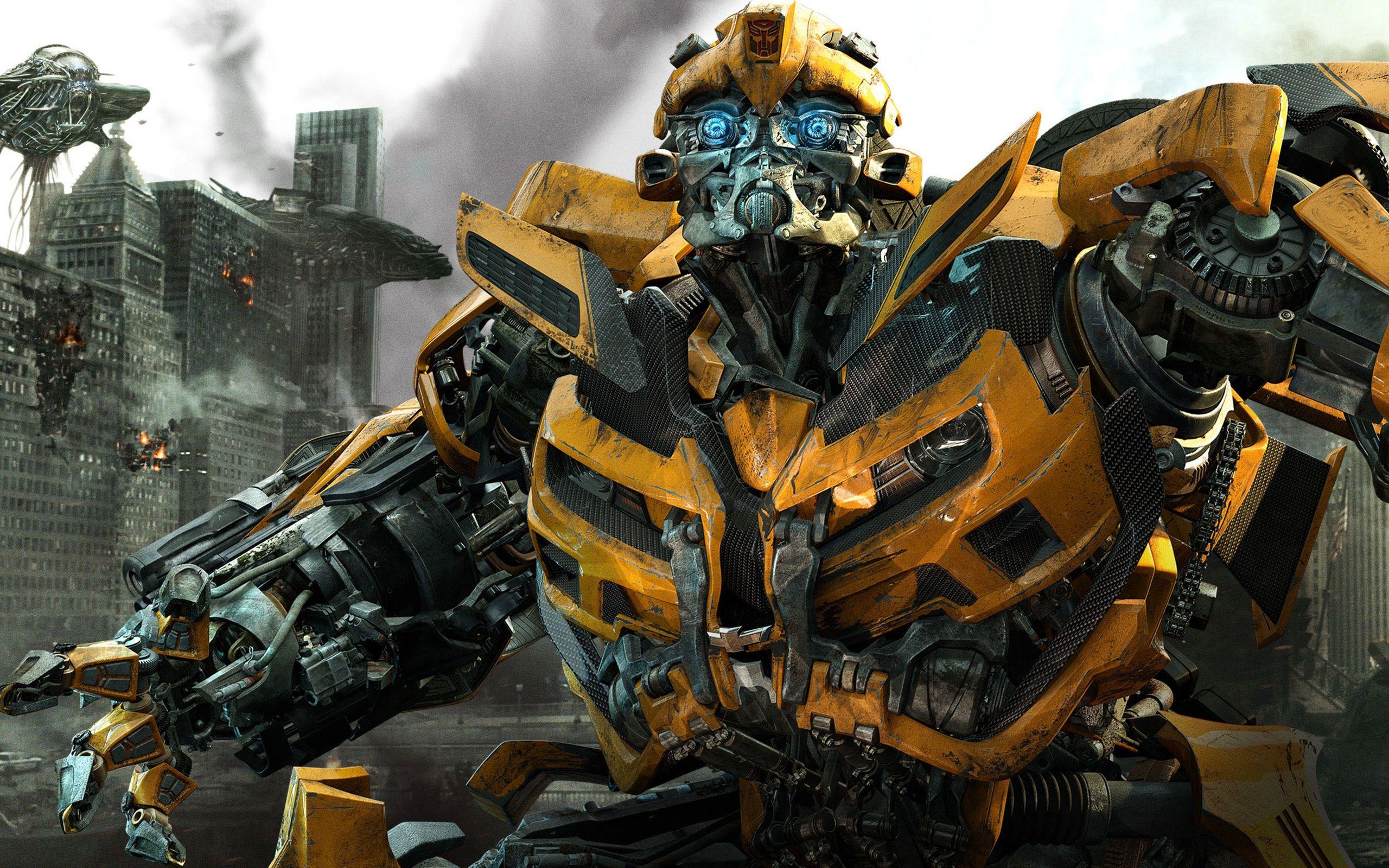 Bumblebee in Transformers 3 Wallpaper
