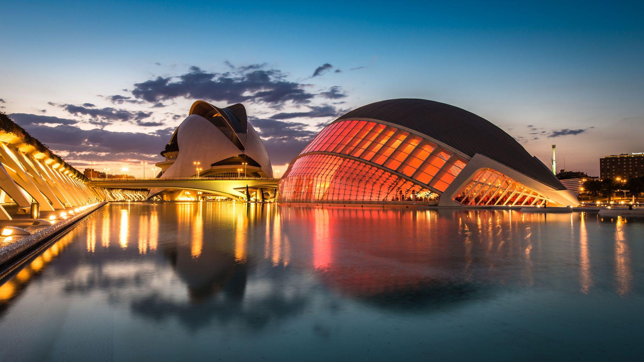 Picture Spain Valencia City of Arts and Sciences night 2048x1152