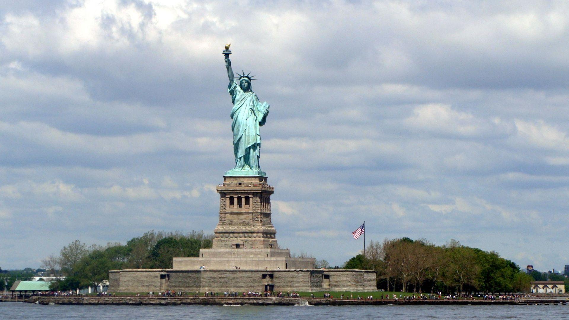 Statue of Liberty Wallpaper 17016