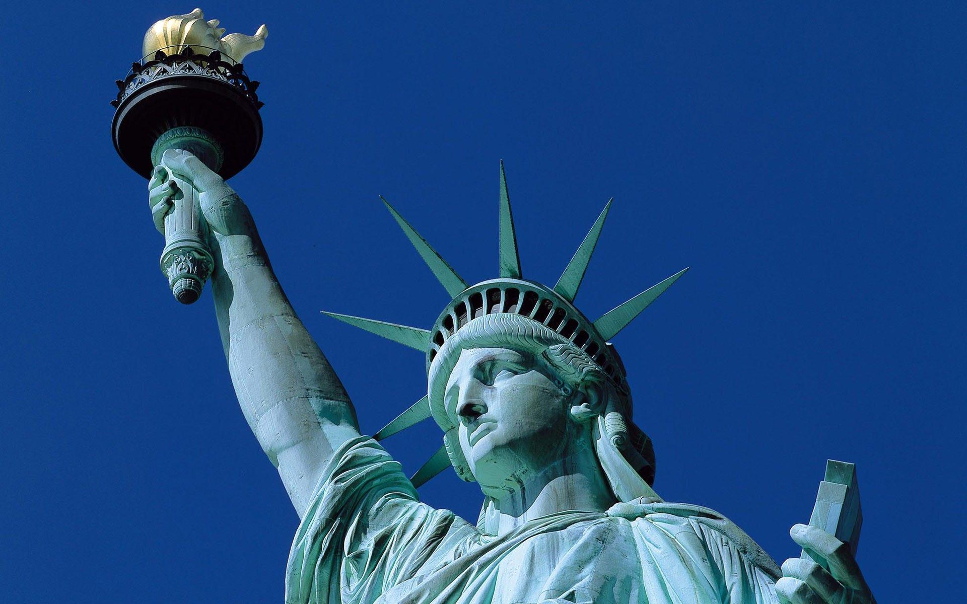 Statue Of Liberty New York Harbor Wallpaper. file