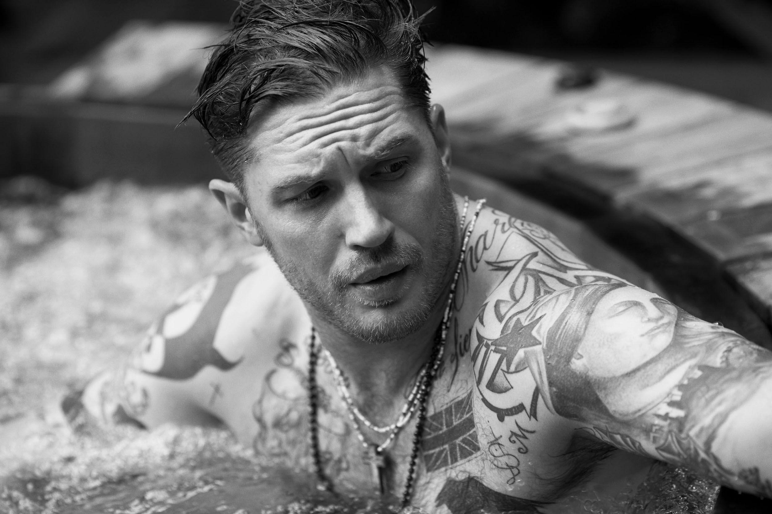 Tom Hardy Full HD Wallpaper and Background Imagex1667
