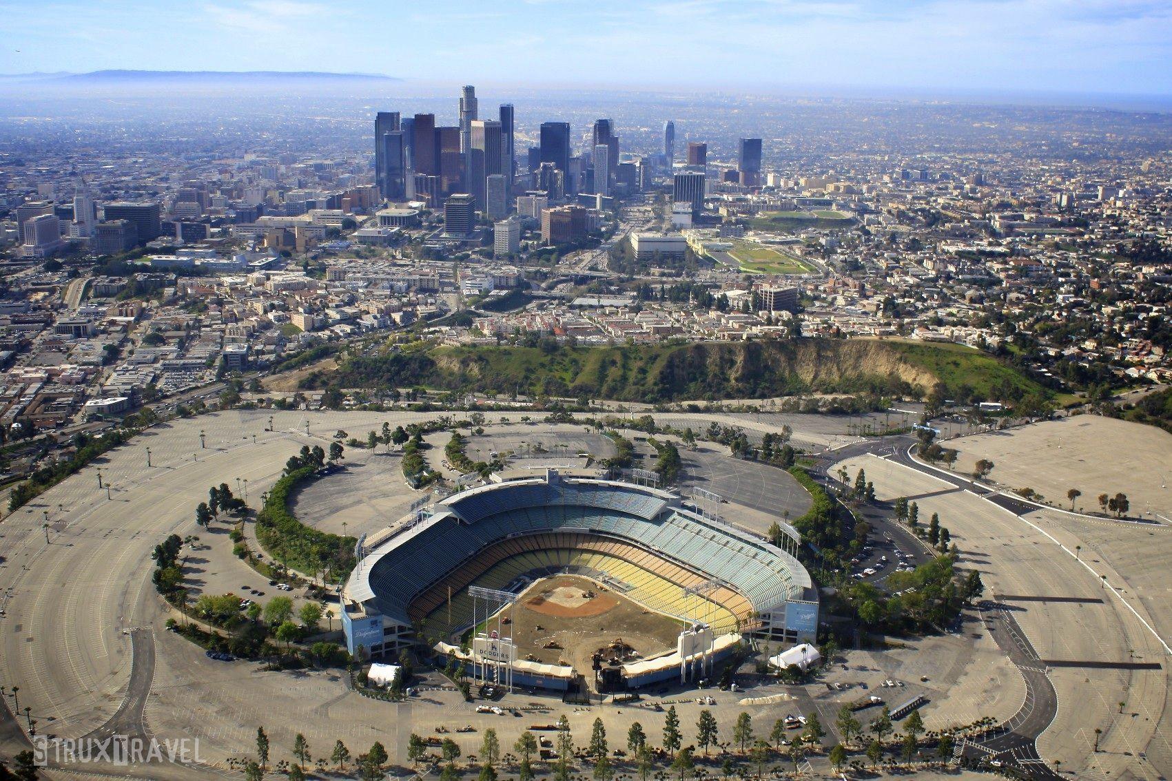 Los Angeles Dodgers iPhone Wallpaper 1701x1134