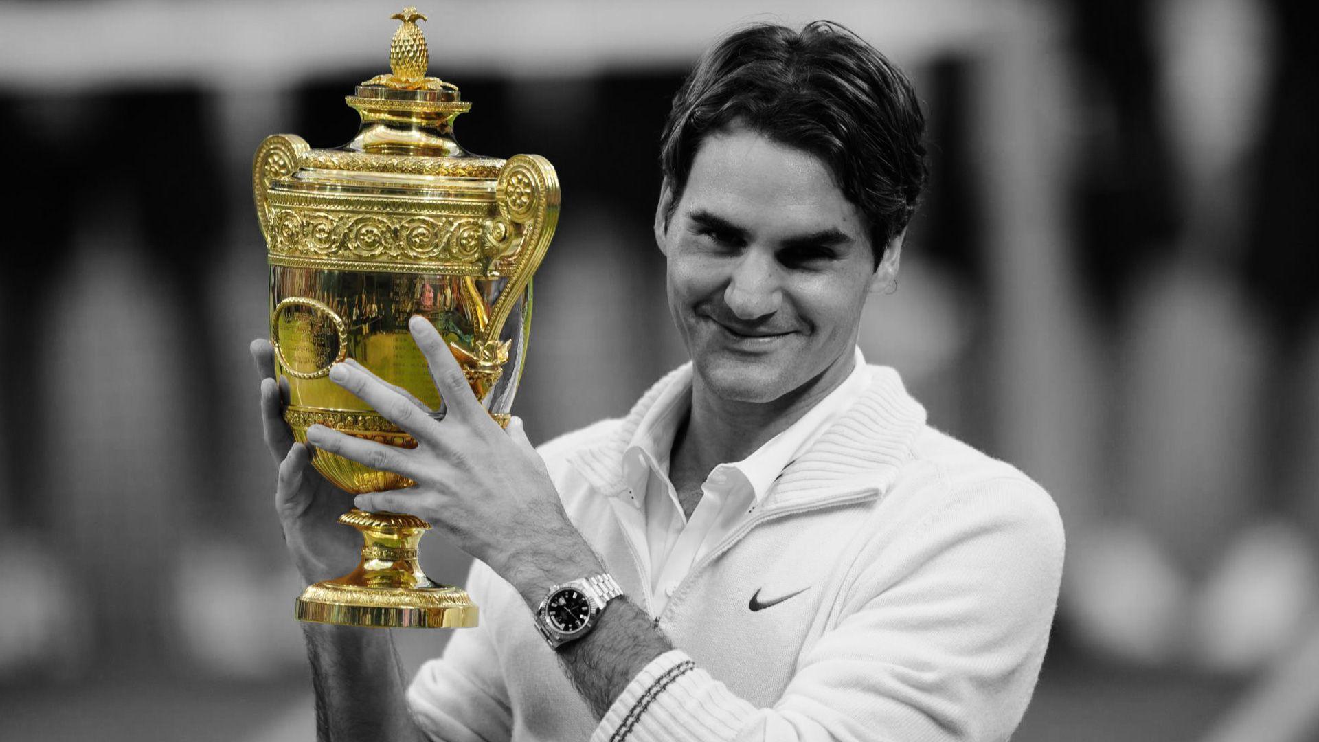 Roger Federer Wins Tennis Trophy Wallpaper