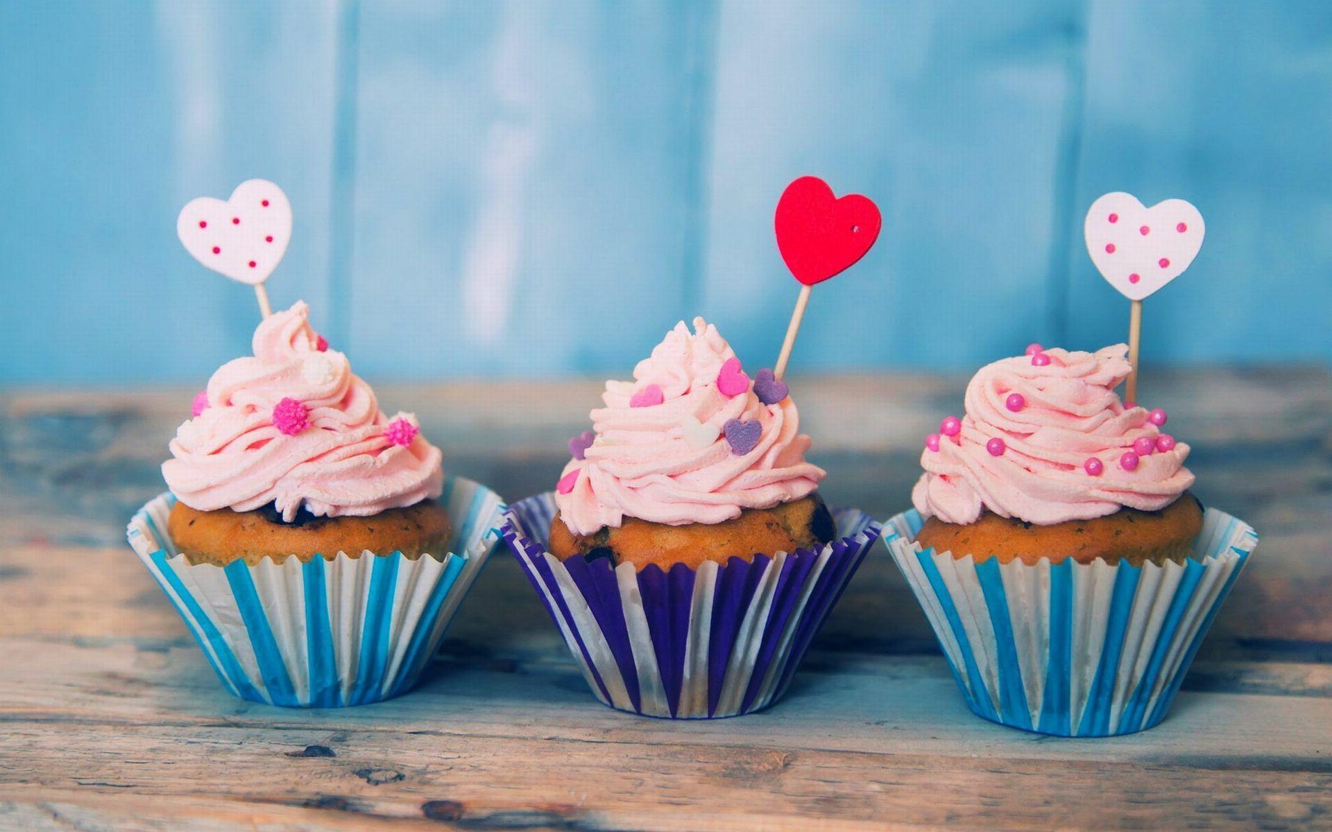 Cute Cupcake Background Wallpaper. HD Wallpaper