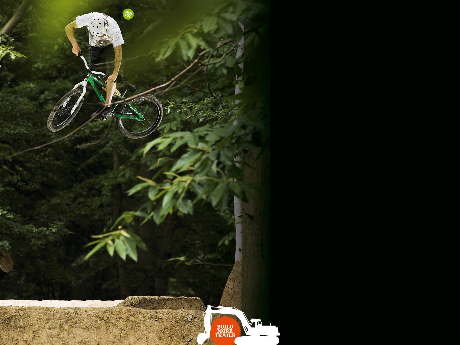 Mountain bike wallpaper