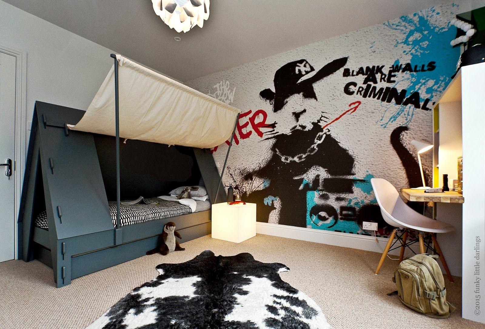 Funky Little Darlings.blog: Tent bed and graffiti wallpaper for cool