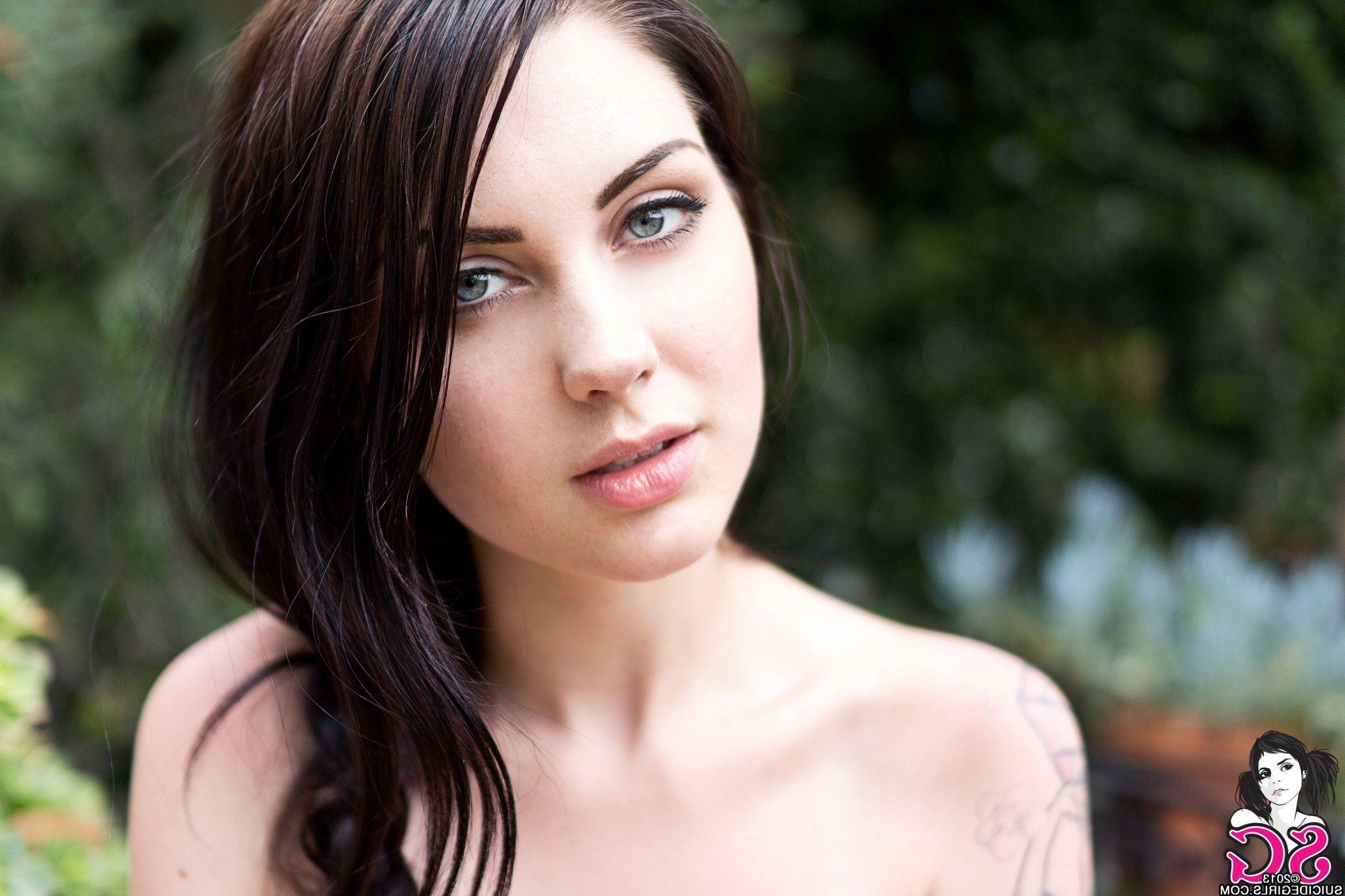 Arwen Suicide, Suicide Girls Wallpaper HD / Desktop and Mobile