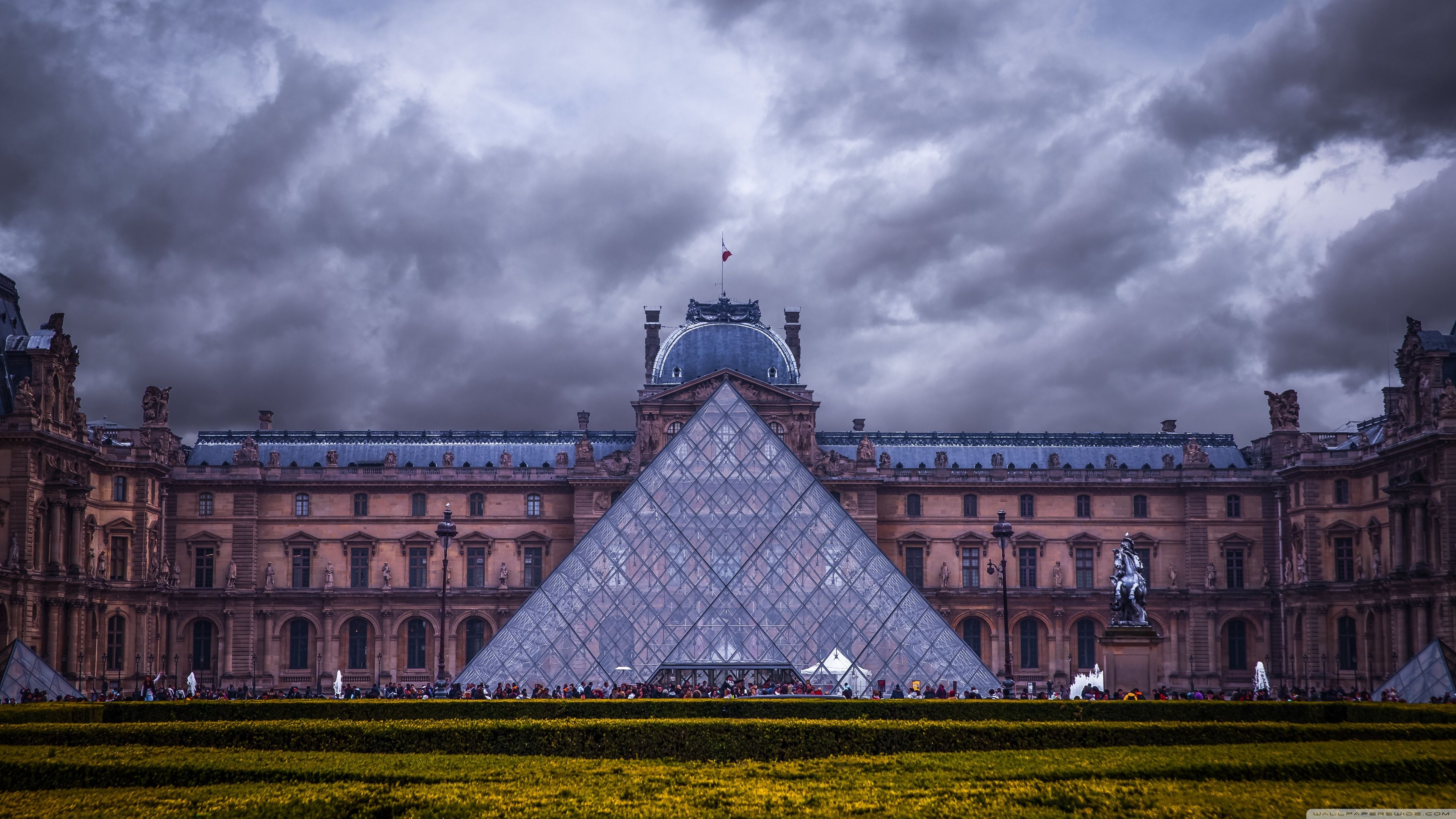 Louvre Museum, Paris, France Ultra HD Desktop Background Wallpaper