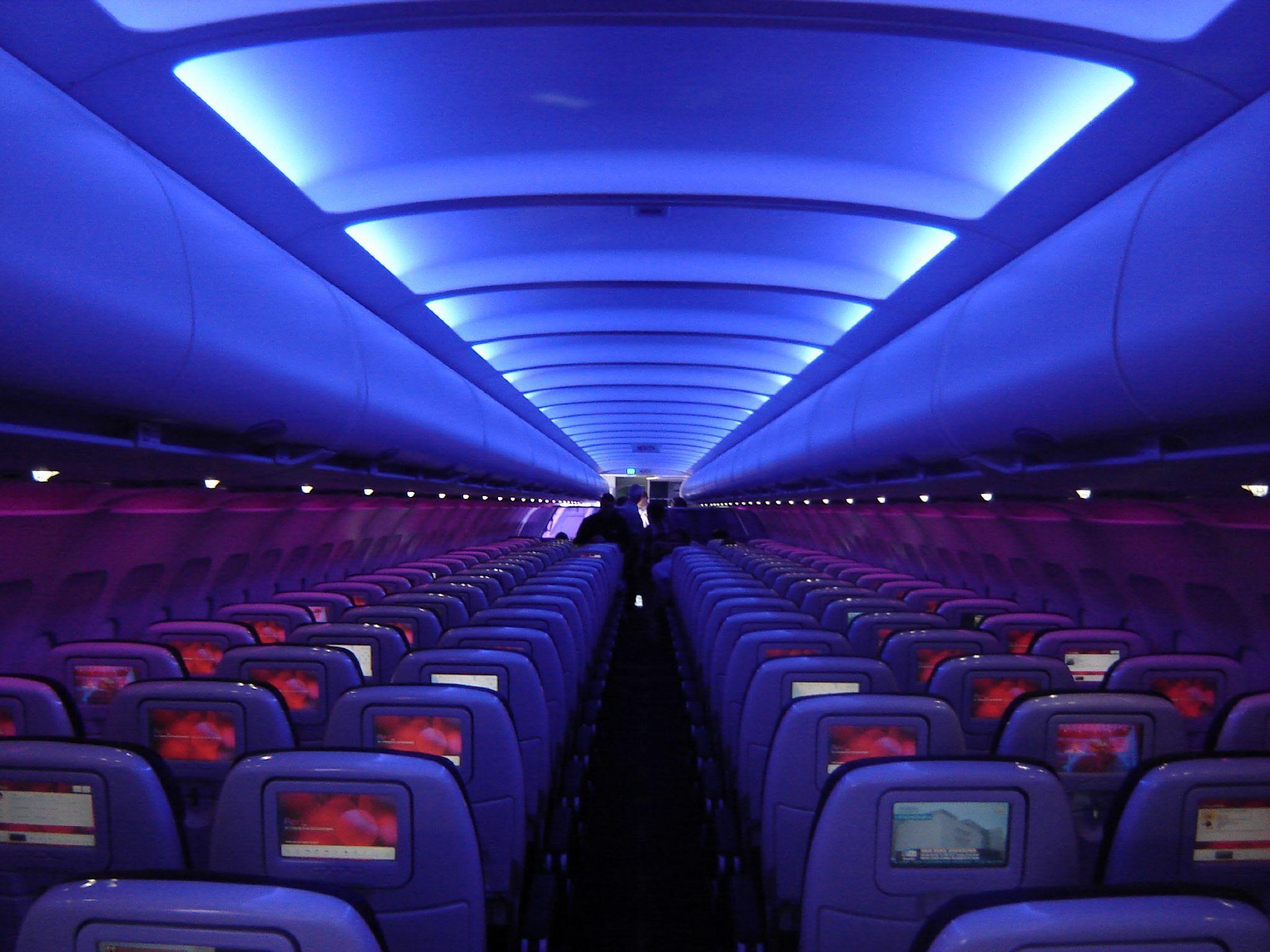 Binaural 3D Airplane Cabin Sounds // Airbus A380 Trip // ASMR