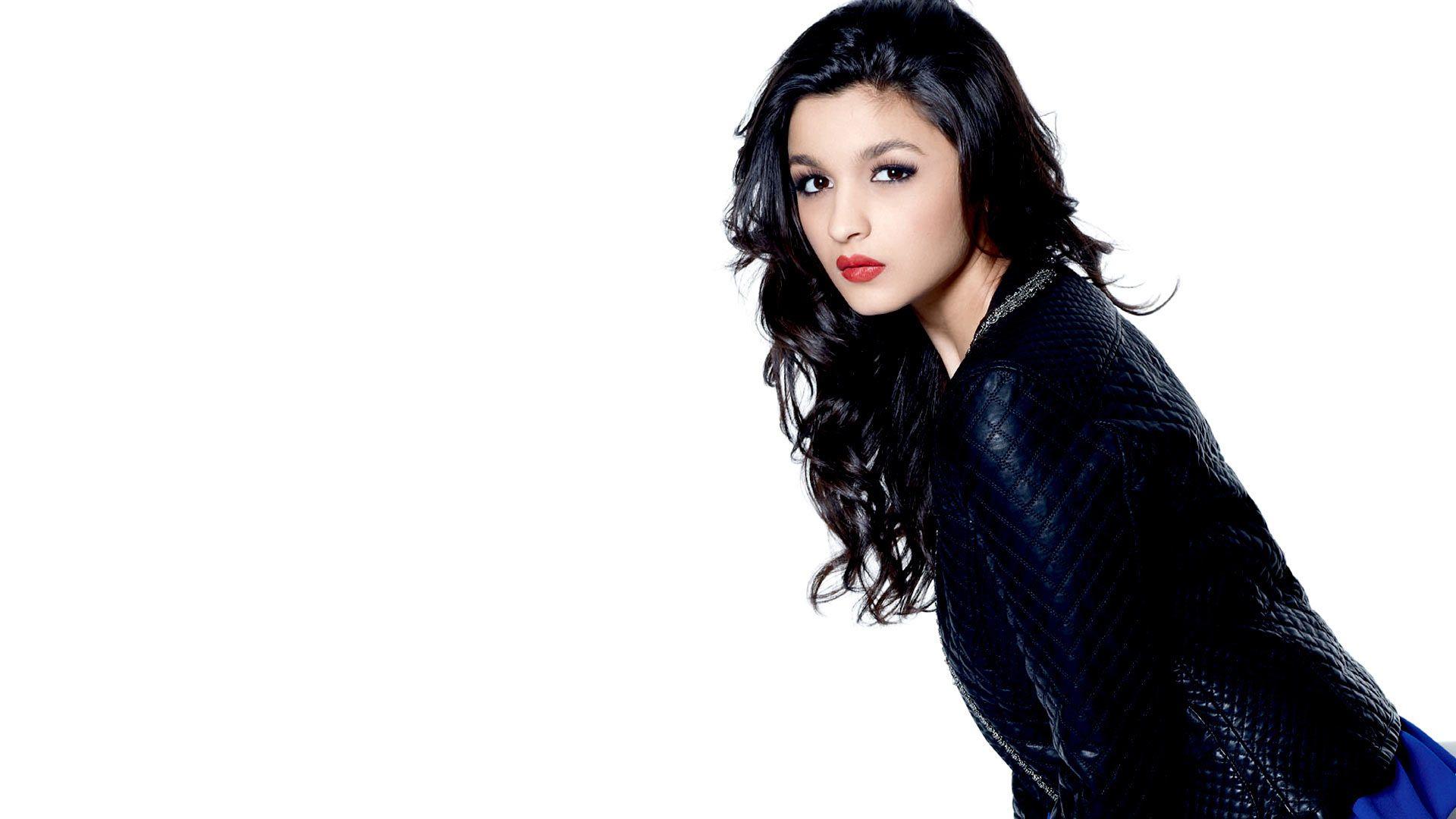 Download Alia Bhatt Look Photohoot 840x1336 Resolution, Full