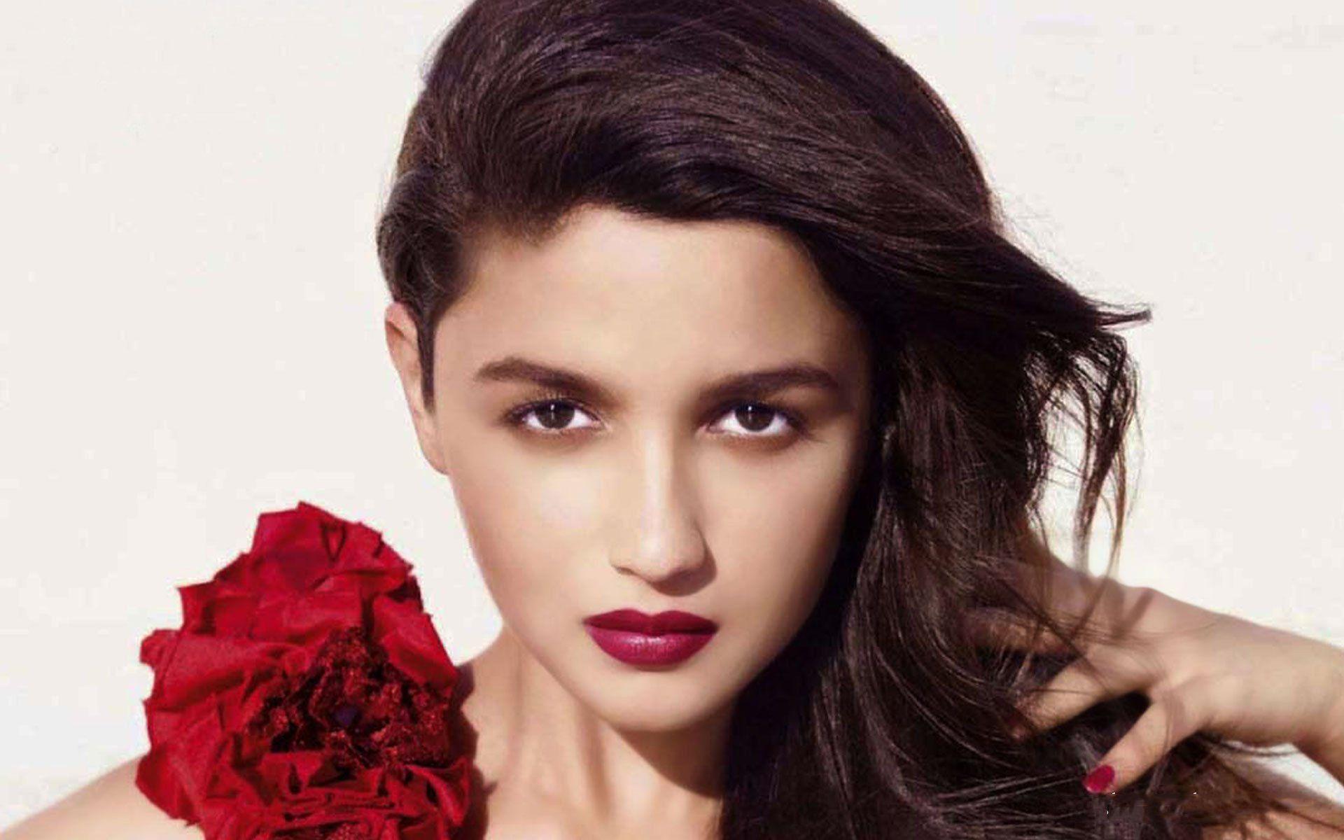 Alia Bhatt in saree HD wallpaper HD Image, HD Picture 1024×768