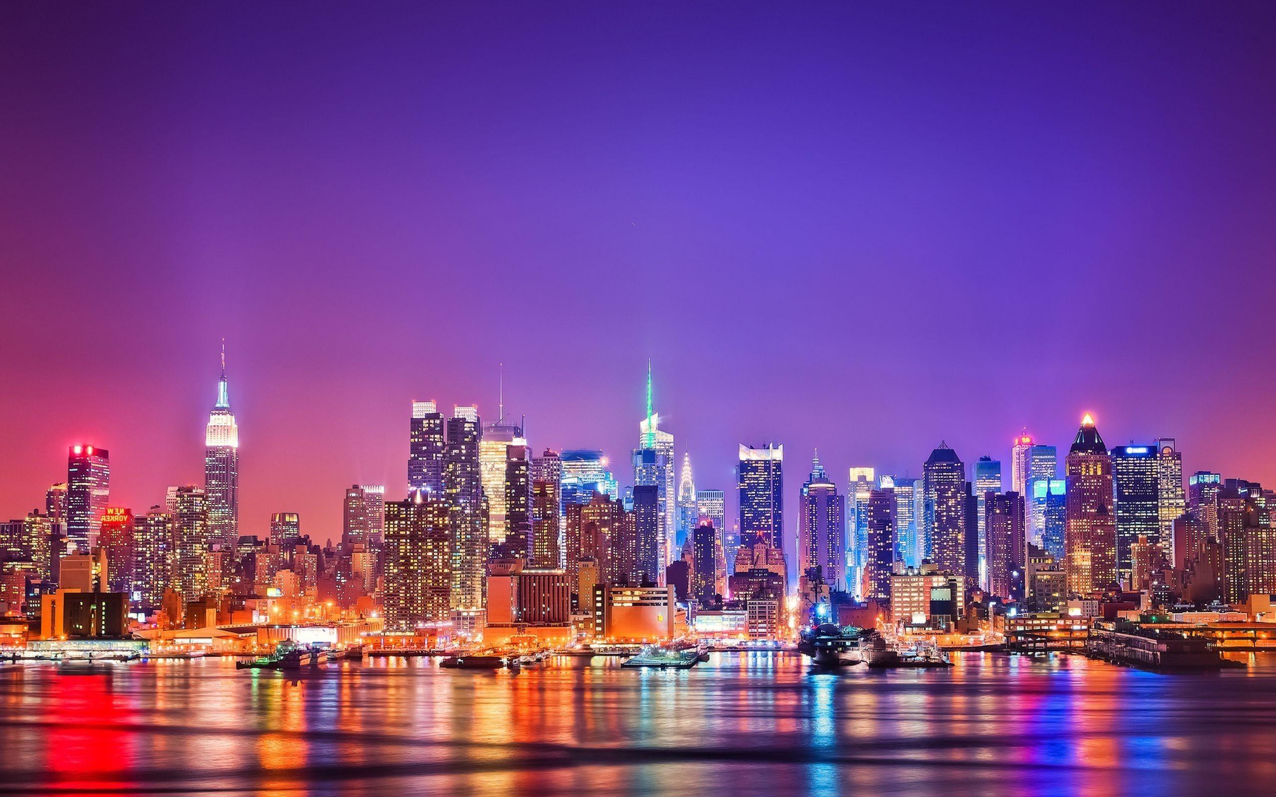 Beautiful New York City Light at Night Wallpaper in High Resolution