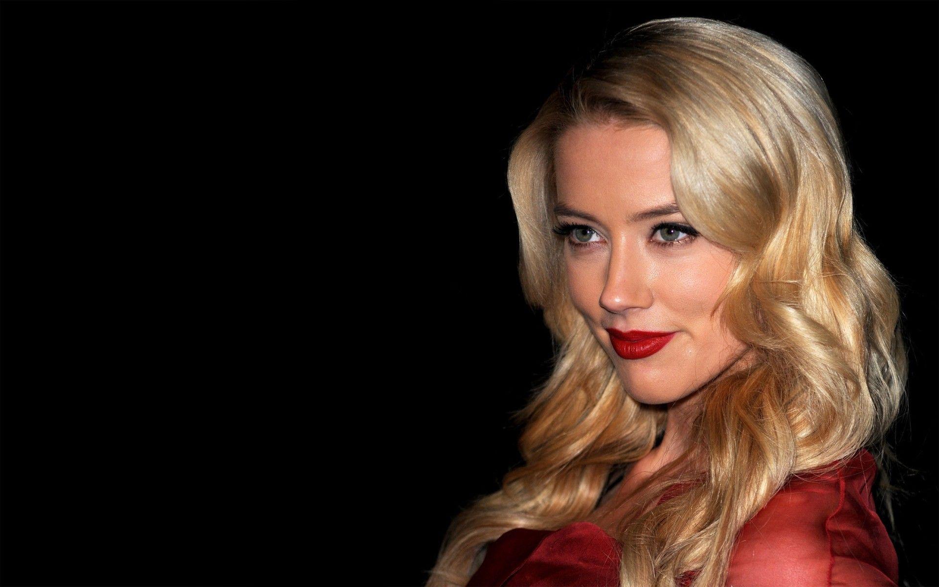 Amber Heard HD Wallpaper. HD Wallpaper wallpaper