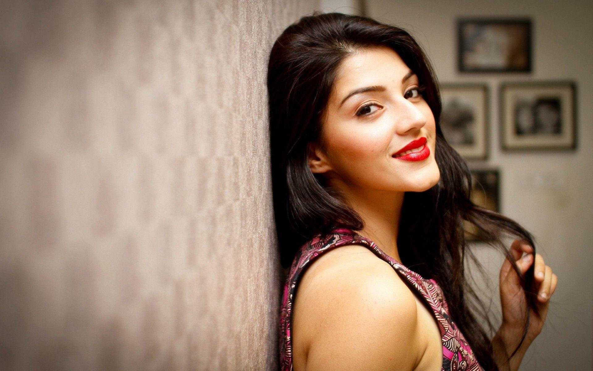 Wallpaper Mehreen Pirzada, Indian actress, Model, Celebrities