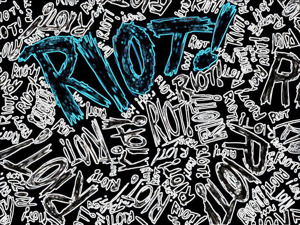 Paramore Riot Wallpaper HD