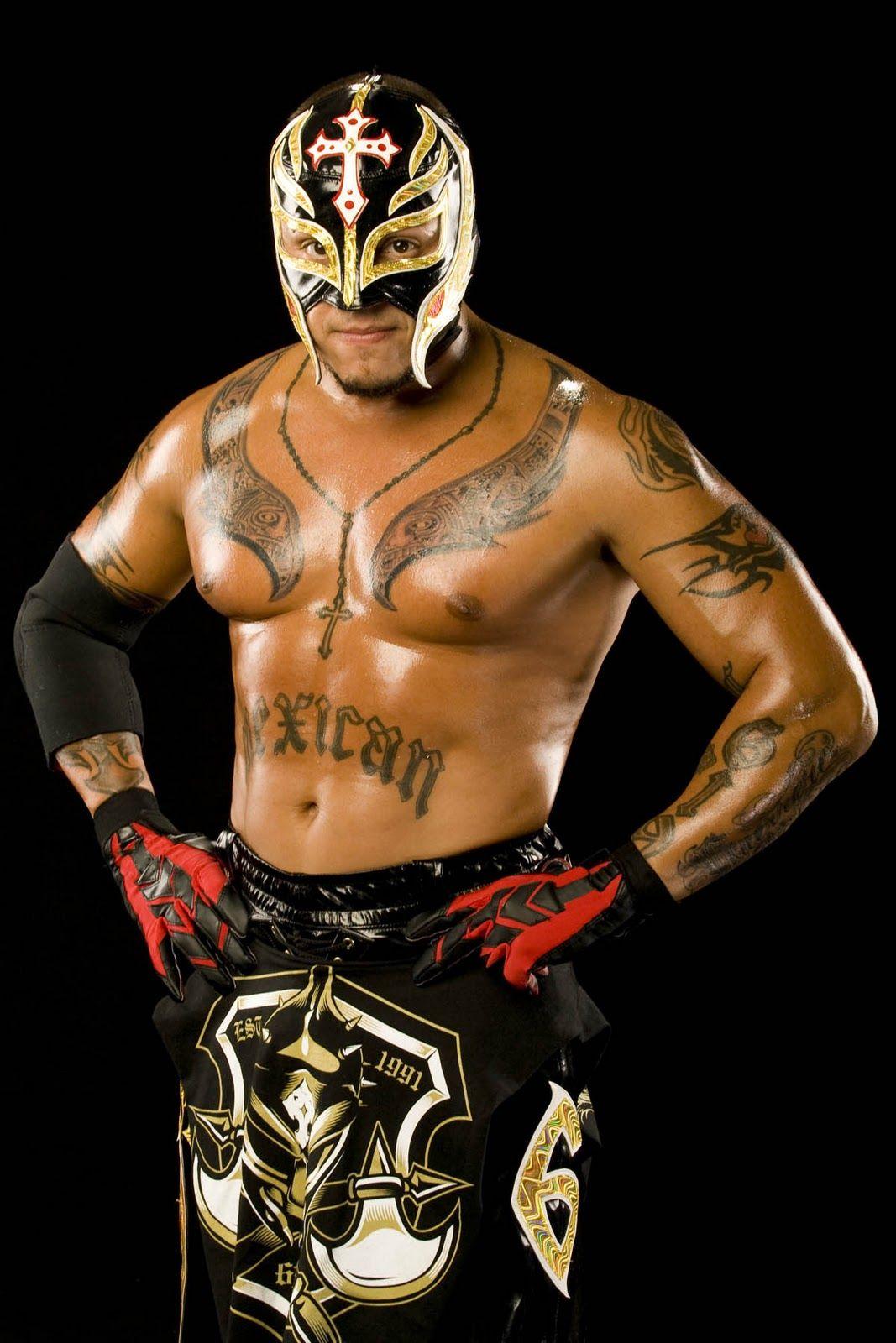 All Super Stars: Rey Mysterio WWE Wrestler Profile, Pitures