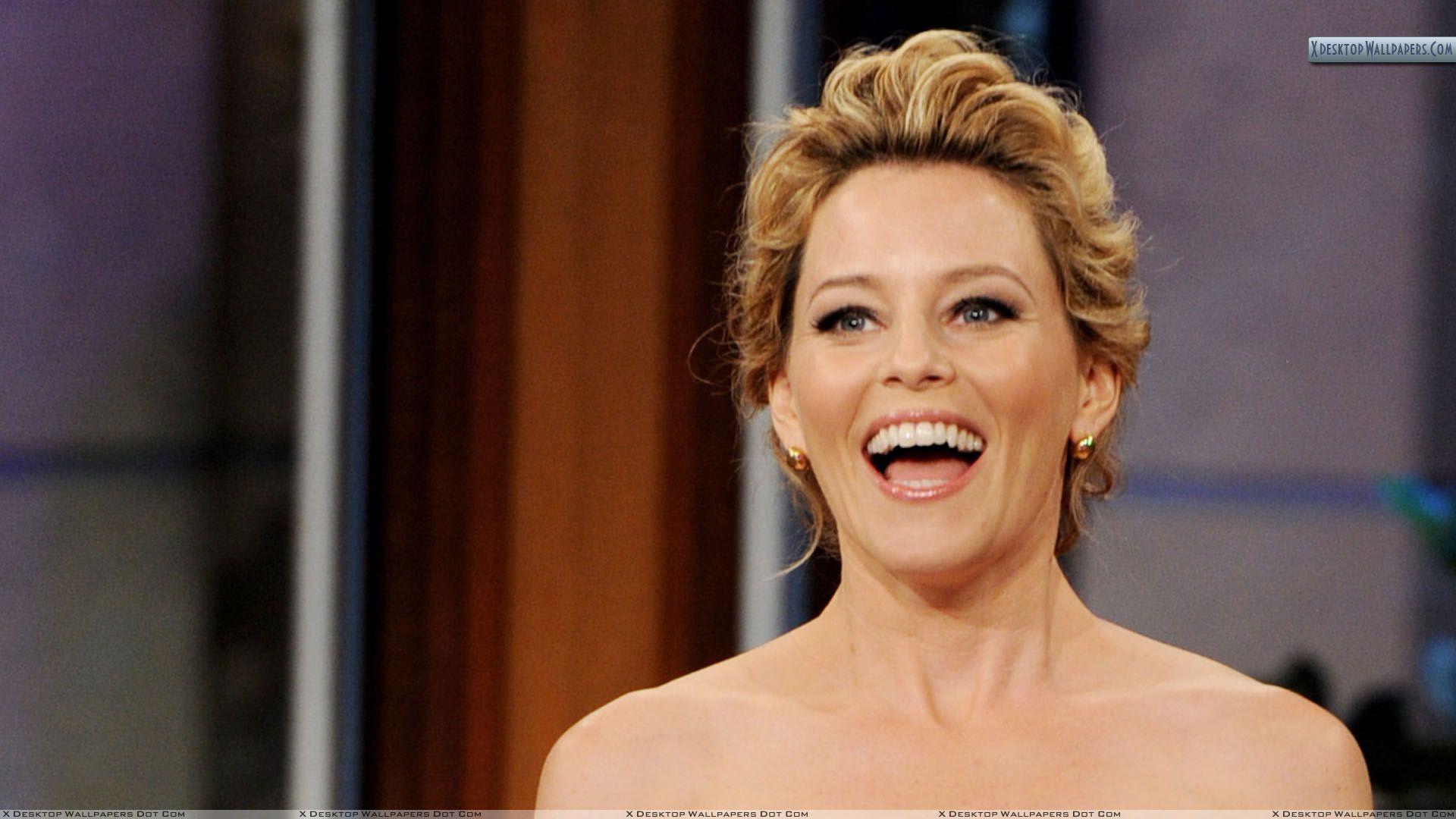 Elizabeth Banks Laughing And Open Mouth Face Closeup Wallpaper
