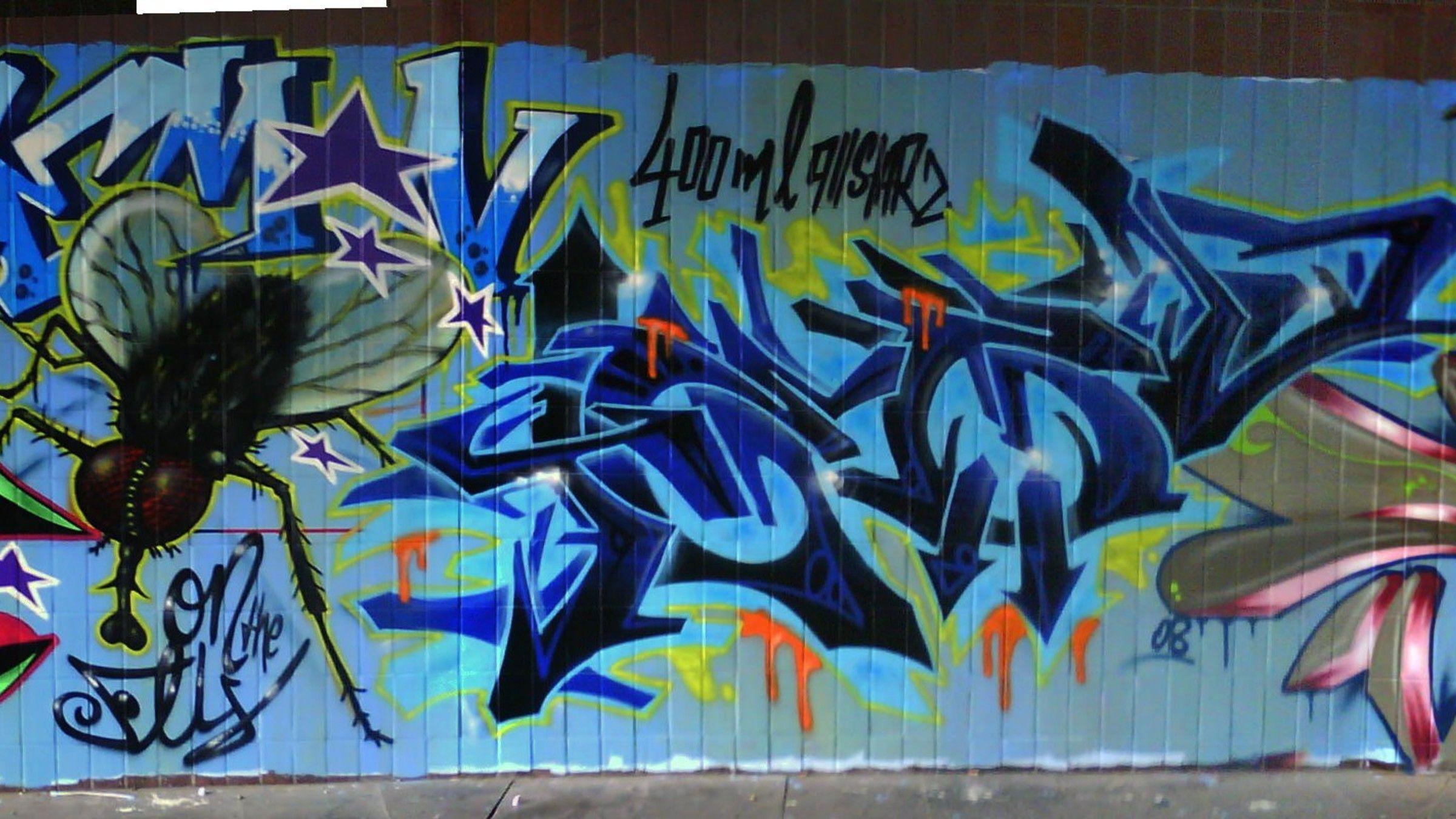 Graffiti spray street art wallpaper. PC