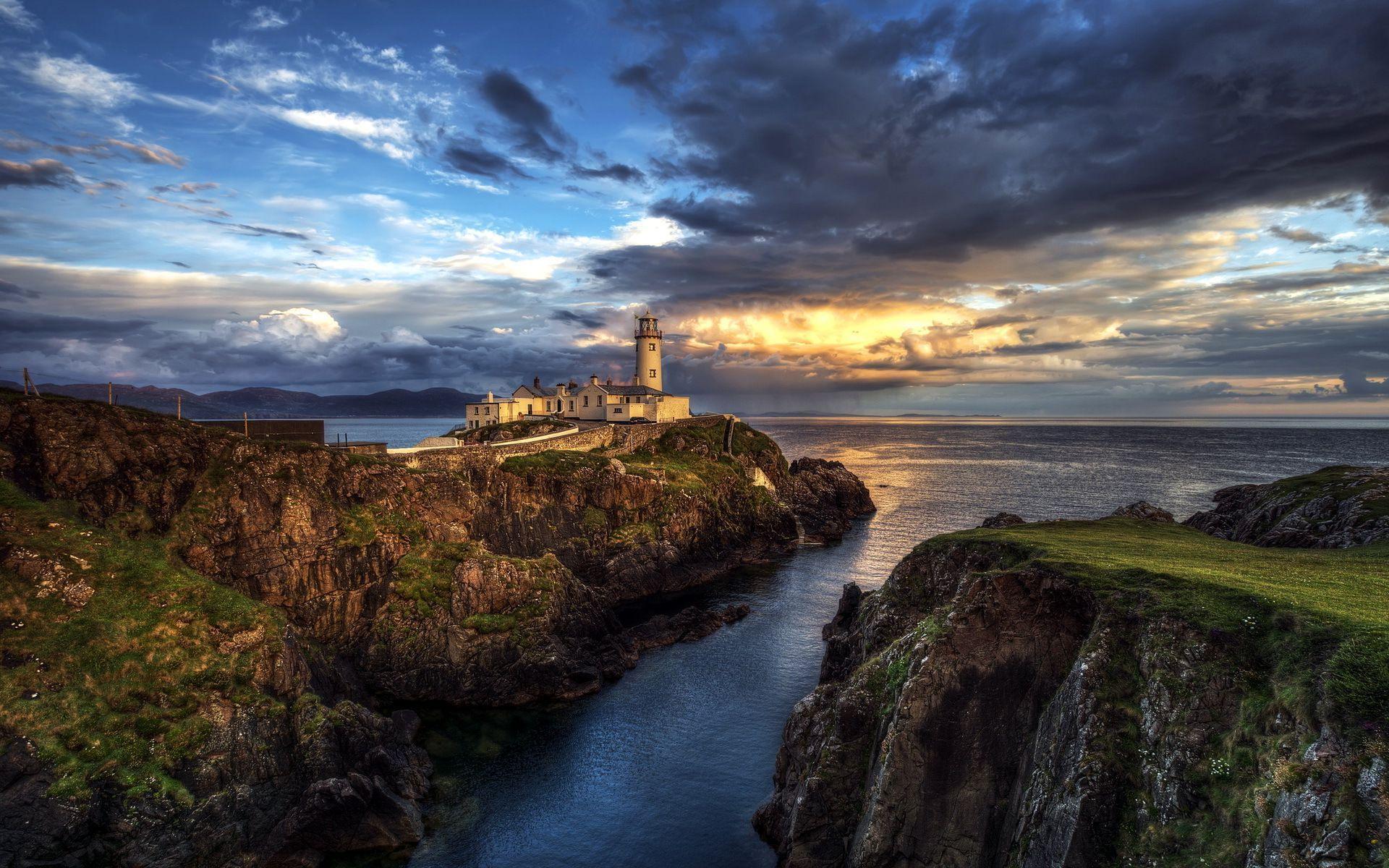 Ireland Lighthouse Sunset Wallpaper