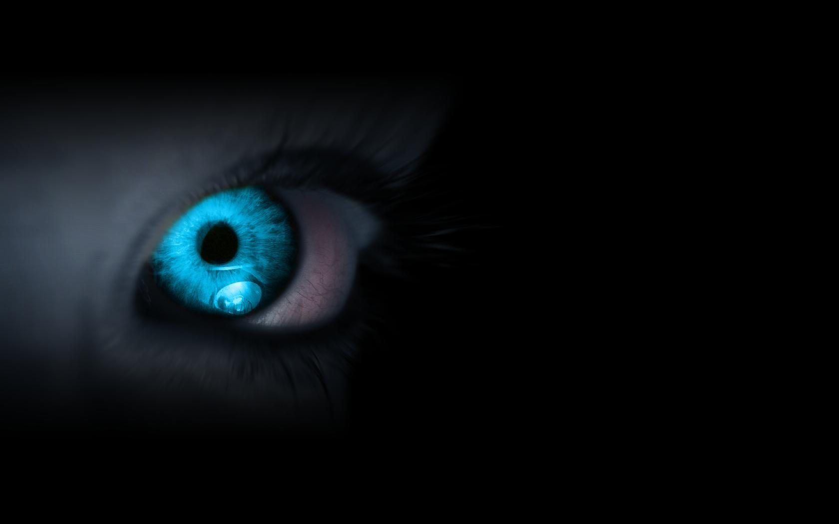 Blue Eyes HQ Desktop Wallpaper 20737