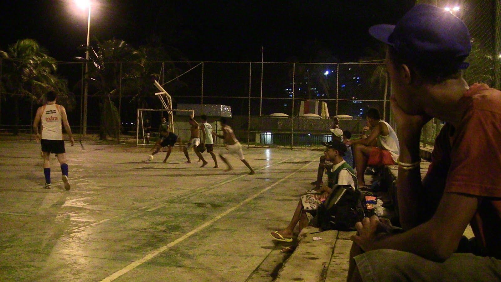 El Mundo Más Allá: Trek Across South America