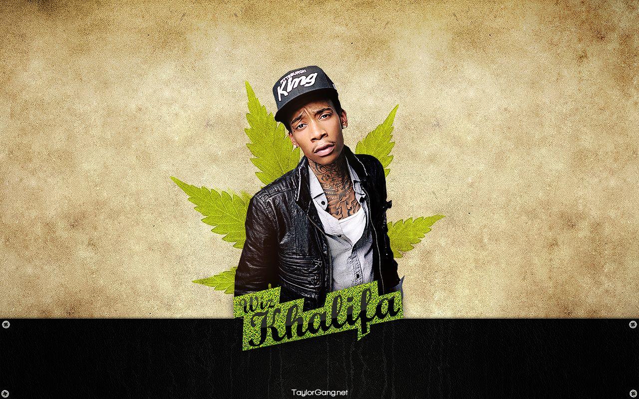 Wiz Khalifa Smoking Wallpaper