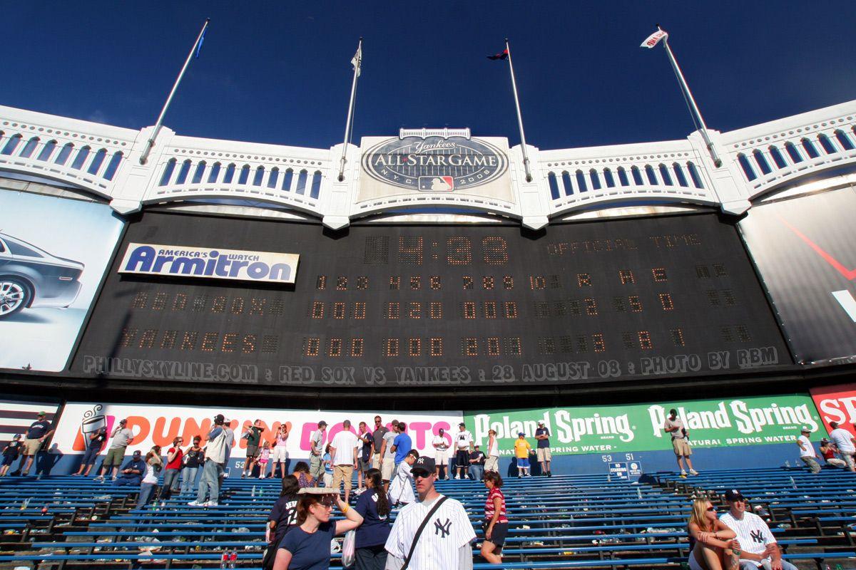 Free Yankee Stadium Wallpaper