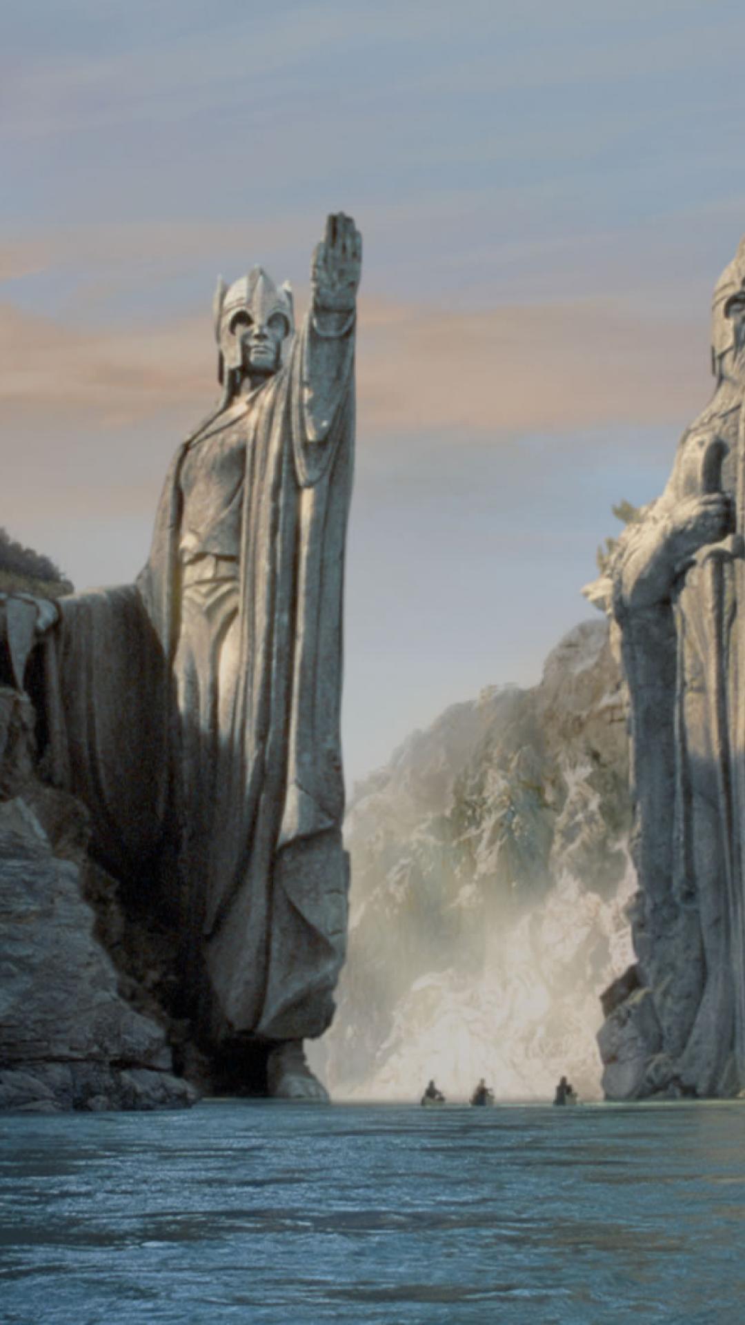 ScreenHeaven: Argonath JRR Tolkien The Fellowship of the Ring
