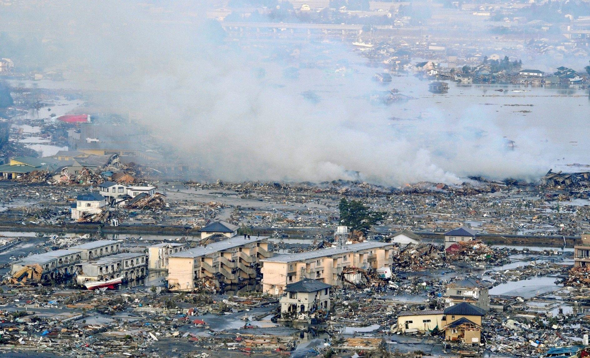 Japan 2011 Earthquake And Tsunami 30 Powerful Images - vrogue.co