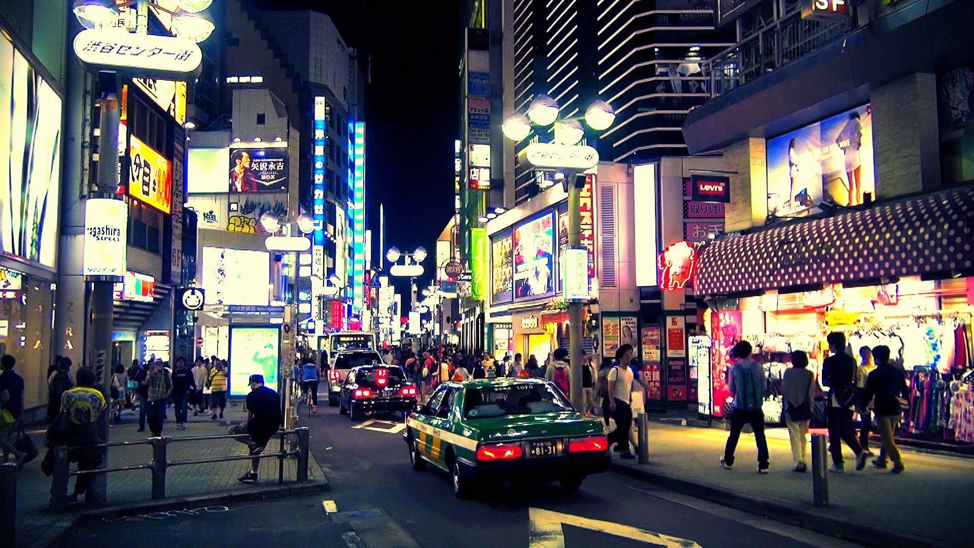 Streets around Shibuya Station at night / 夜 の 渋 谷 / Tokyo HD.