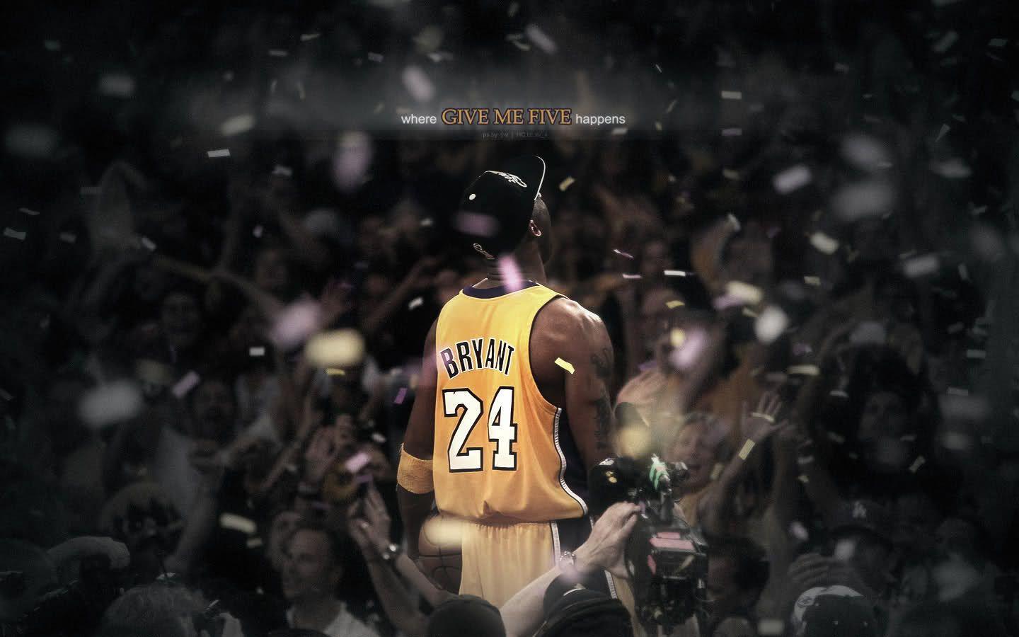 LakersGround.net - View topic or wallpaper of Kobe on
