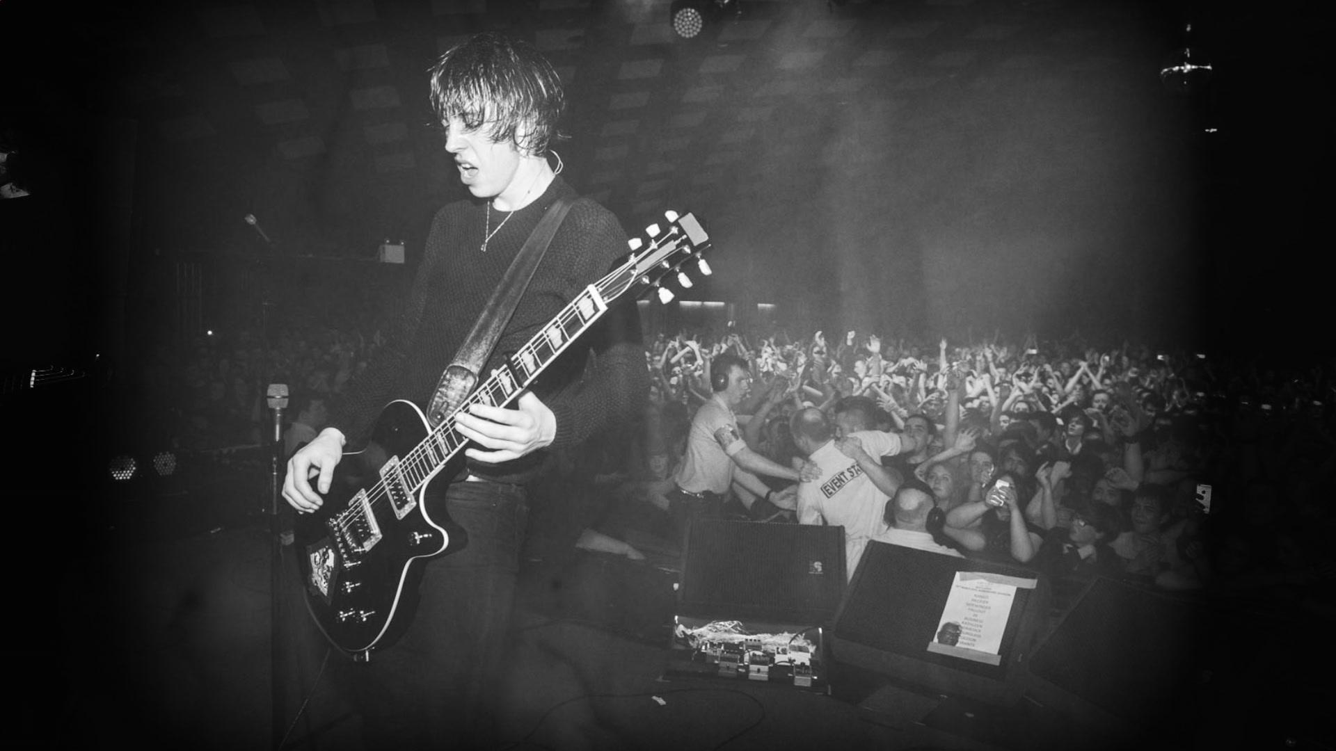 Homesick Video. Catfish and the Bottlemen