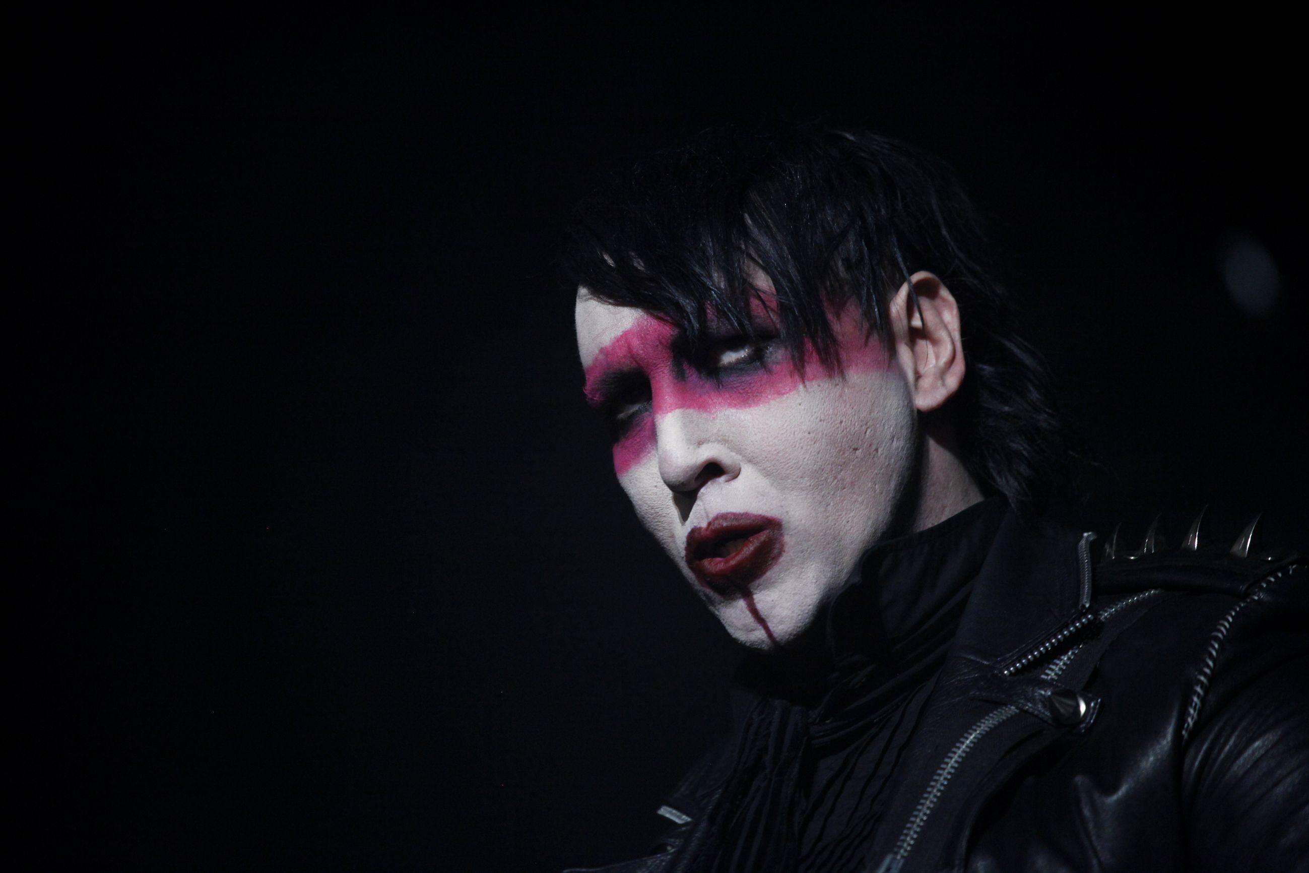 Hard rock singer Marilyn Manson wallpaper and image