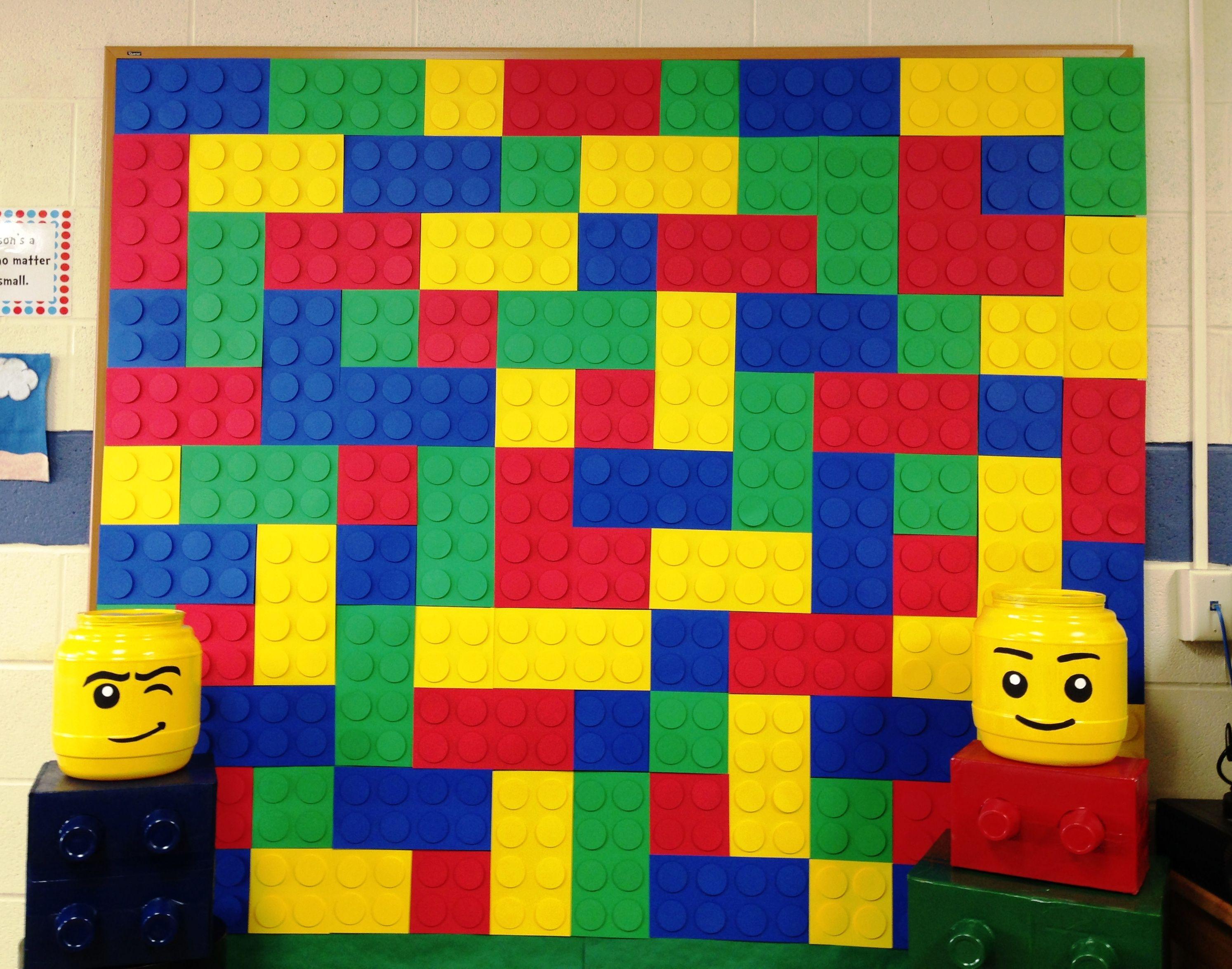 Lego Photo Booth Background Easy, But So Cute!. Lego Party