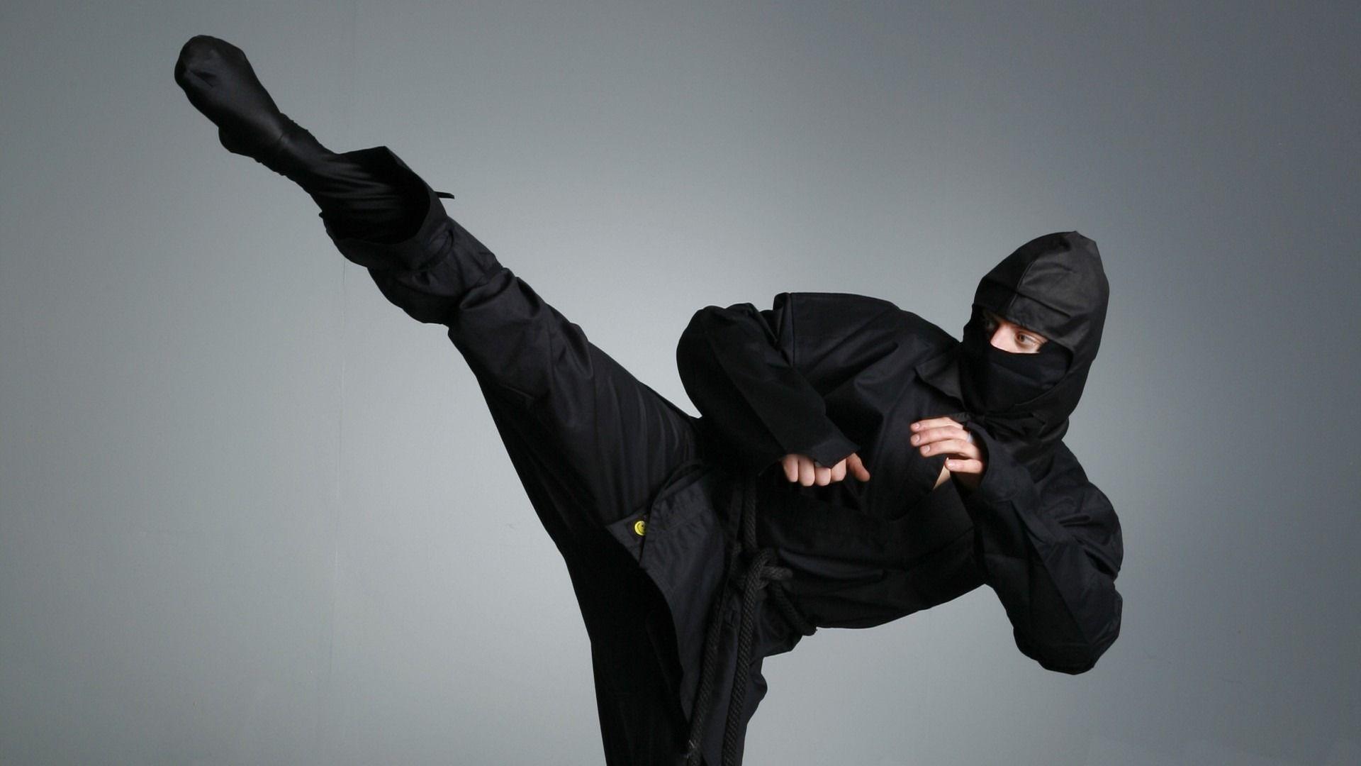 Edmerd Koffy (Fonky Ninja) streetlightdanceblack