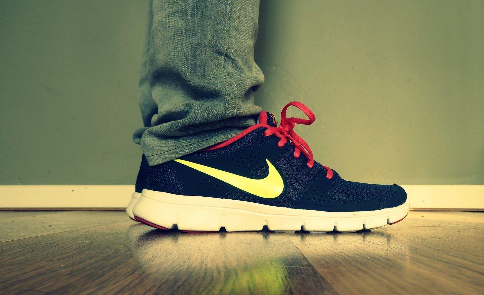 Nike Running Wallpaper