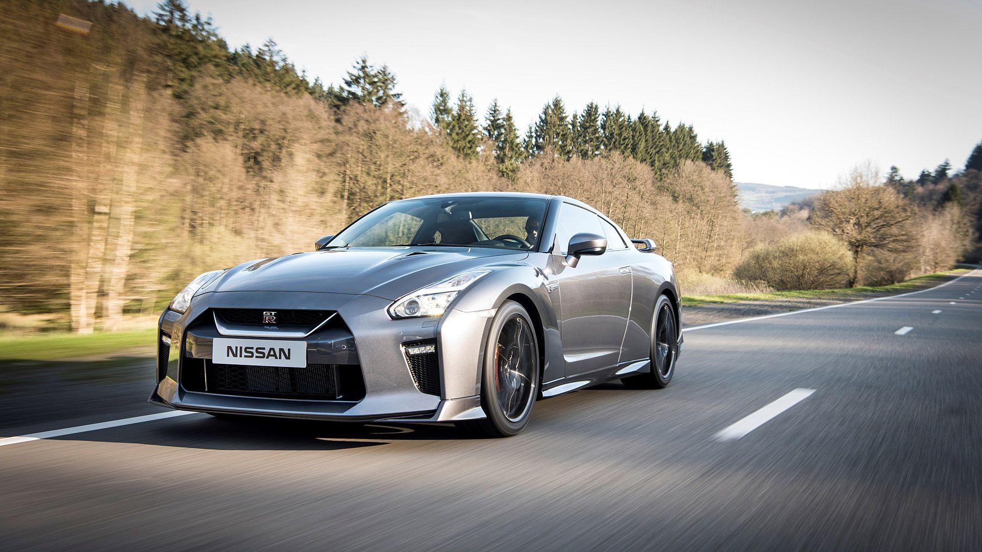 Nissan GT R Wallpaper & HD Image