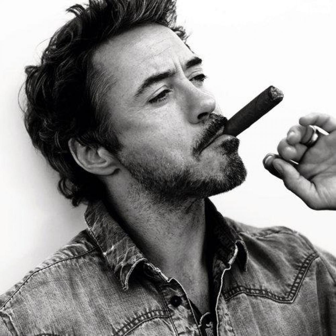 Robert Downey jr top Hollywood Actor HD Wallpaper 1080p