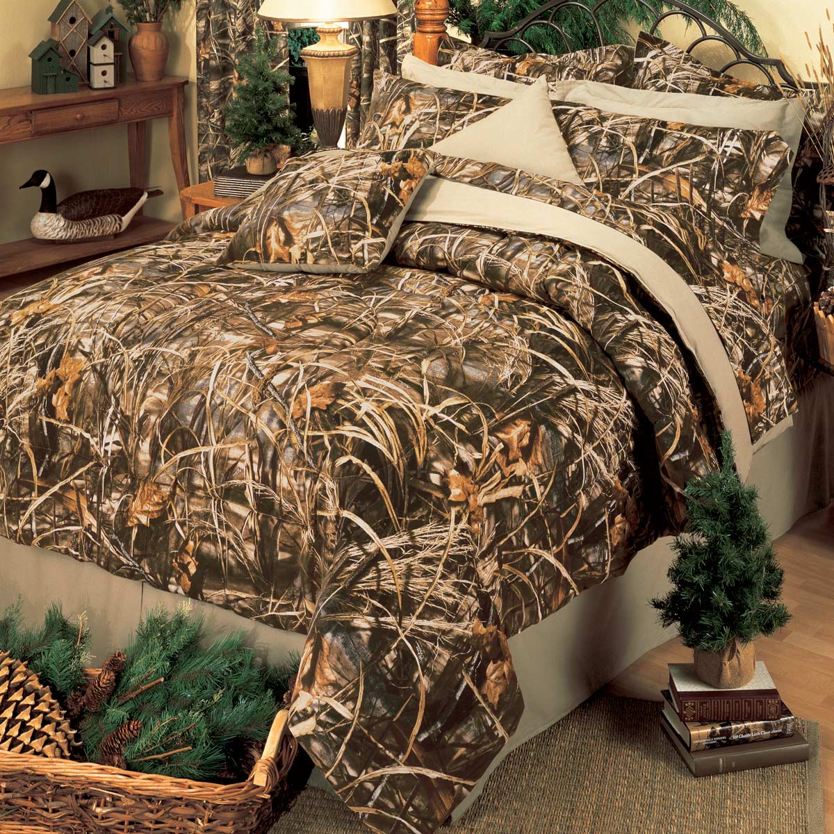 Camouflage Comforter Sets: California King Size Realtree Max 4 Camo