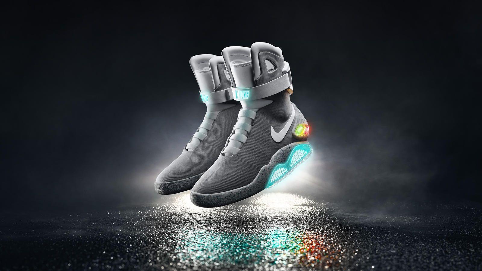 Nike Gives Us Power Lacing in the 2015 Mag