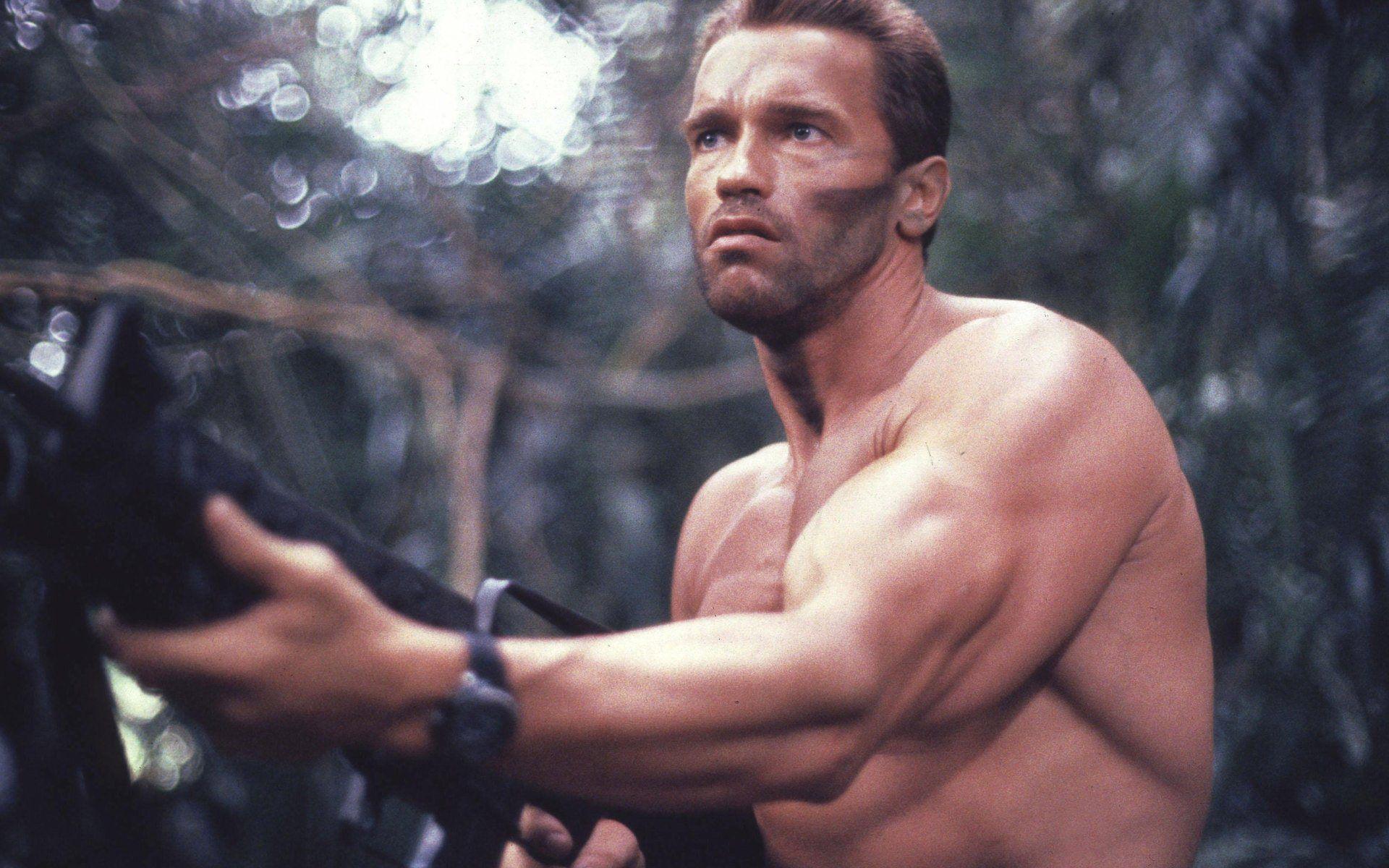 Arnold Schwarzenegger in Predator Wallpaper. HD Wallpaper Background