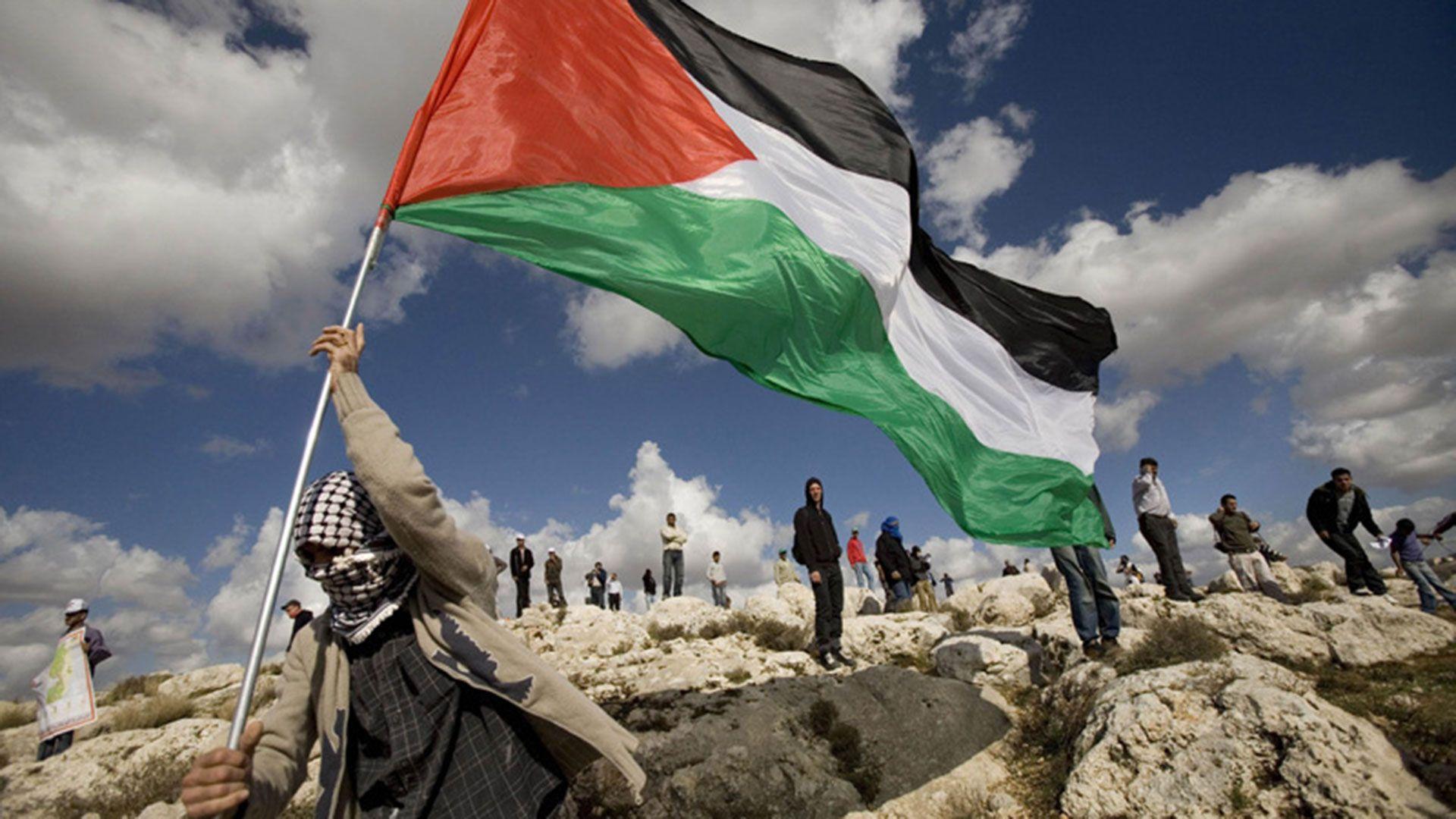 PCP reaffirms solidarity with the Palestinian people. Portuguese