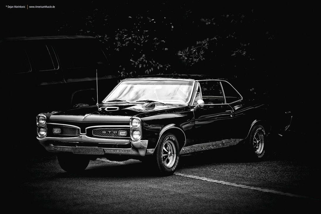 Pontiac GTO Black White
