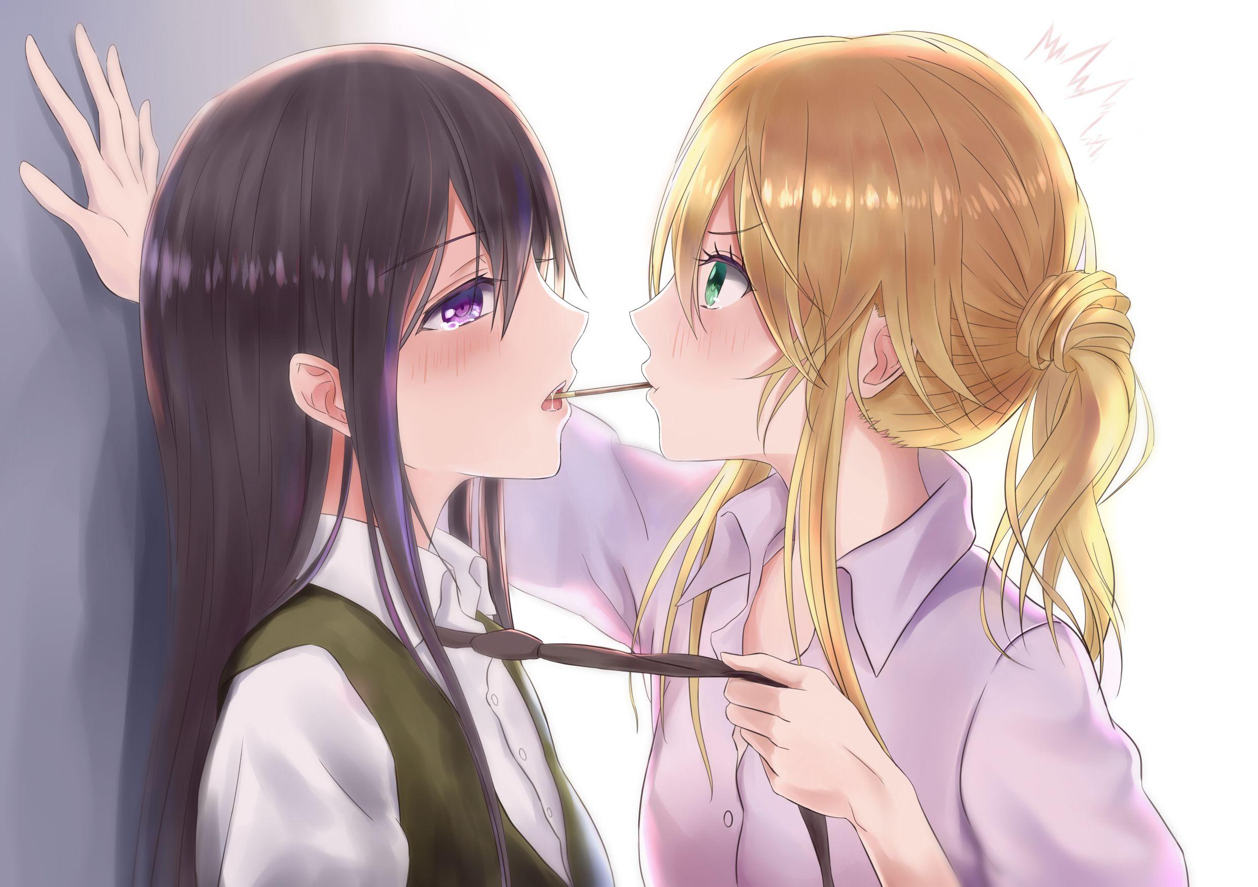 Rule 34 yuri kissing
