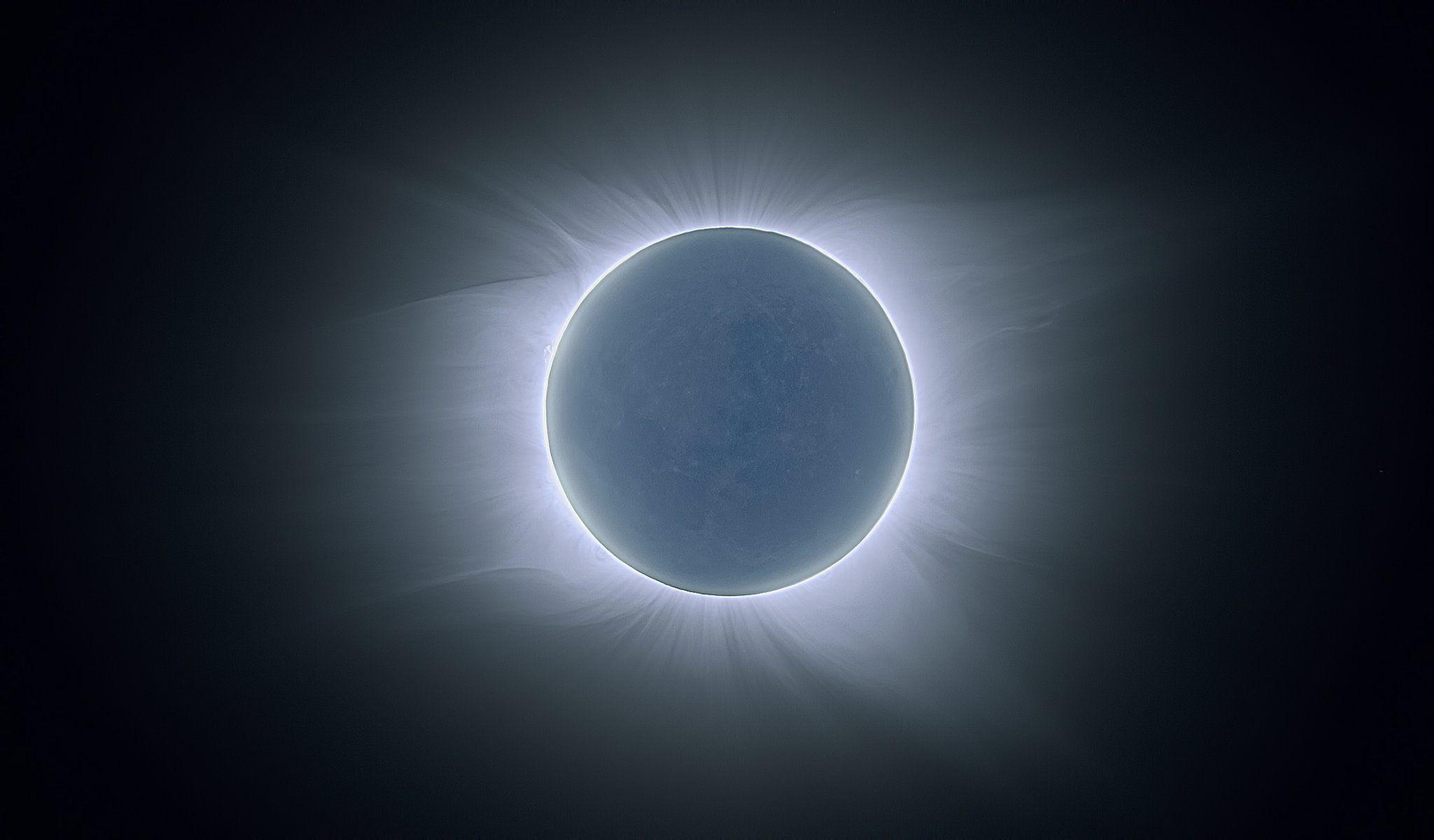 sun moon eclipse crown HD wallpaper