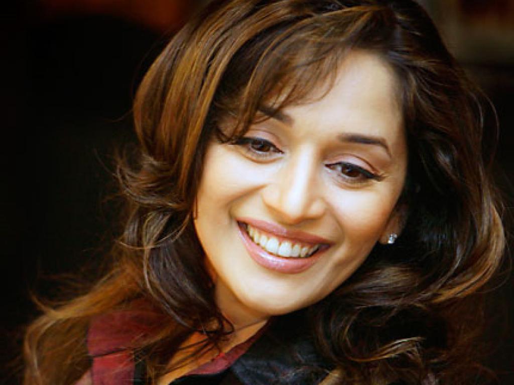 Madhuri Dixit HD Wallpaper