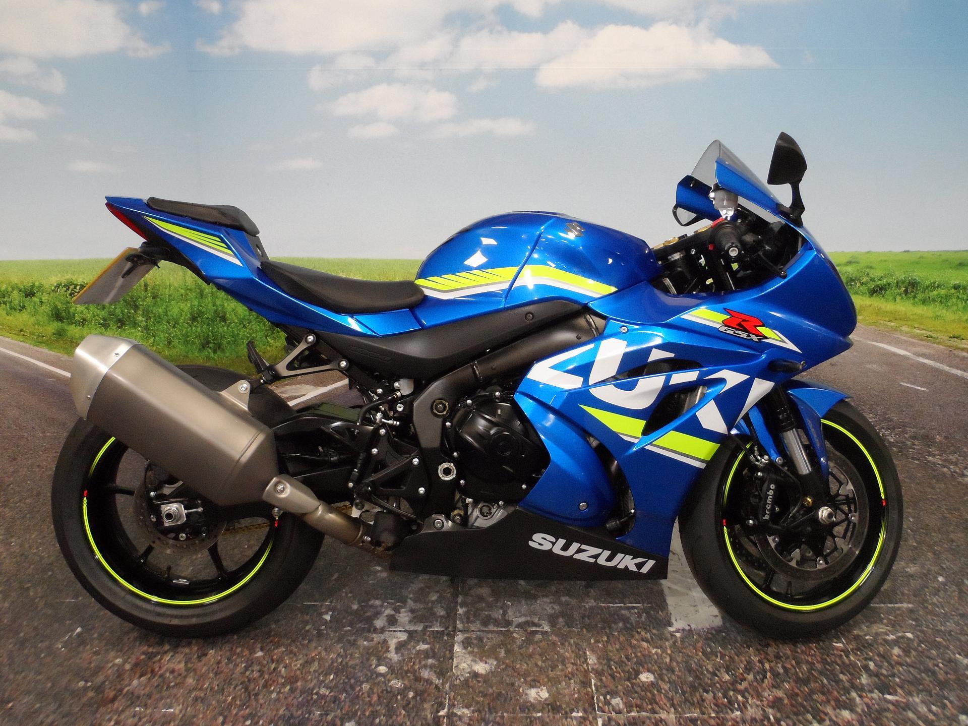 Suzuki GSX R 1000 чёрный