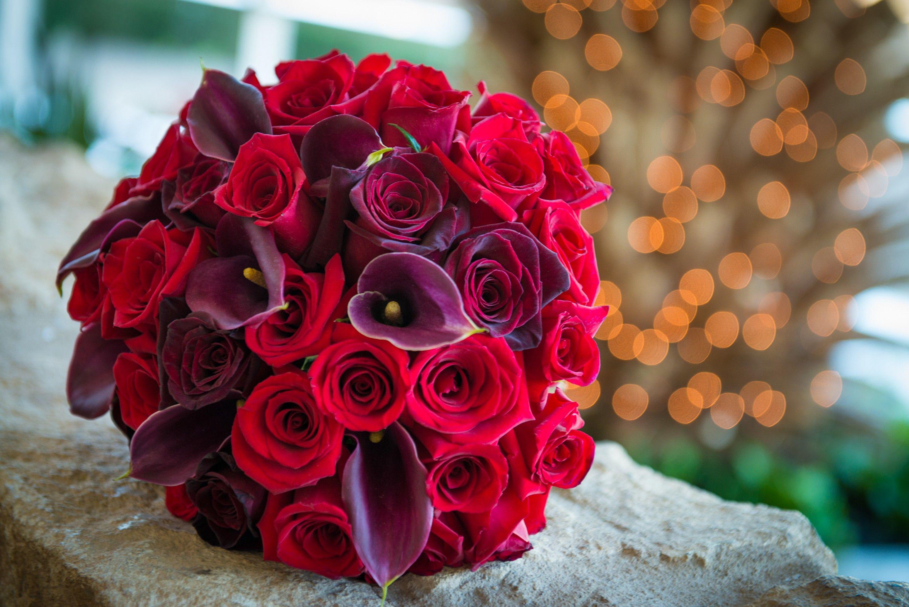 Flowers: Roses Wonderful Wedding Bouquet Lights Bokeh Red Love