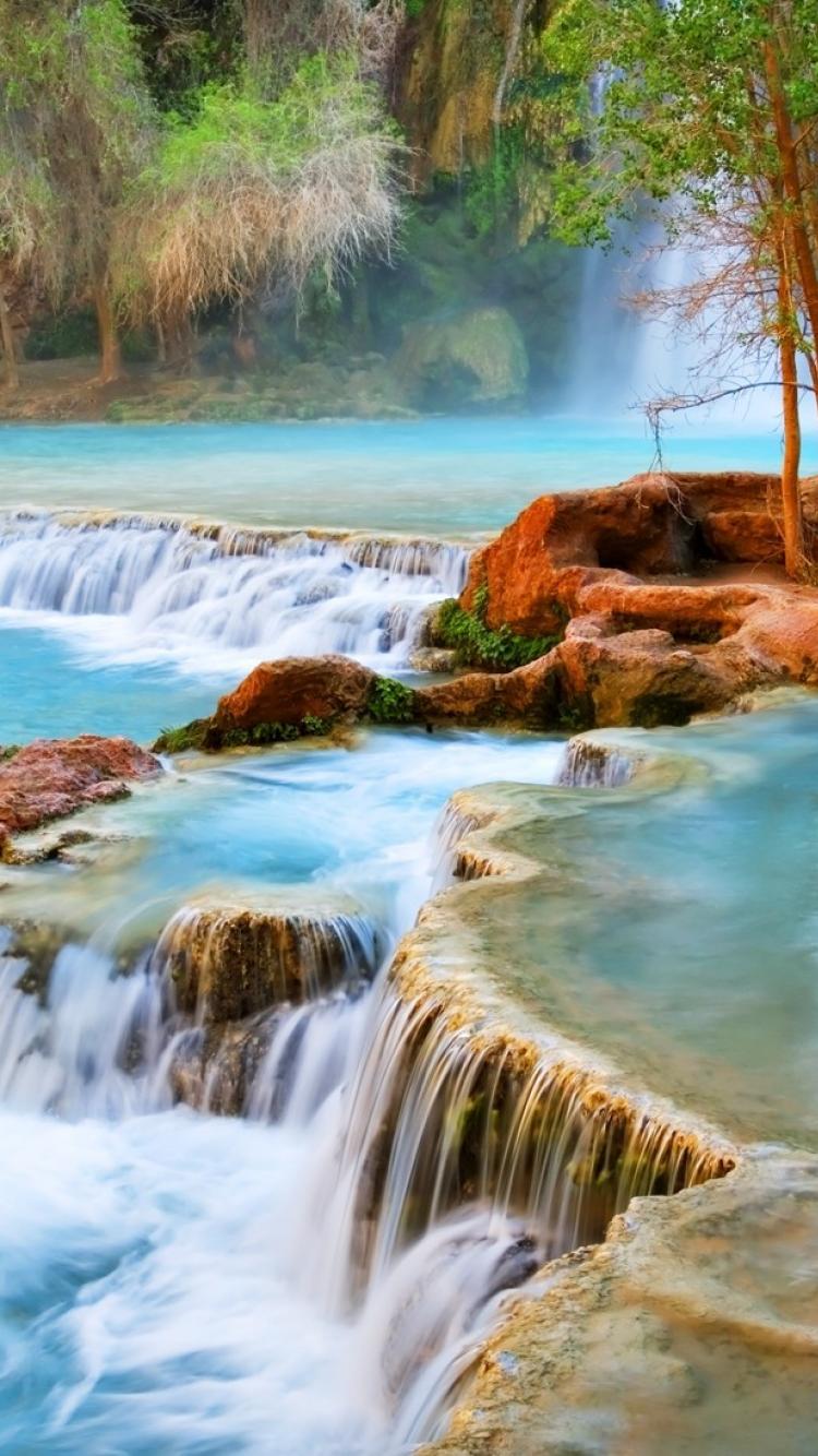 Turquoise creek canyonlands national park natural beauty wallpaper